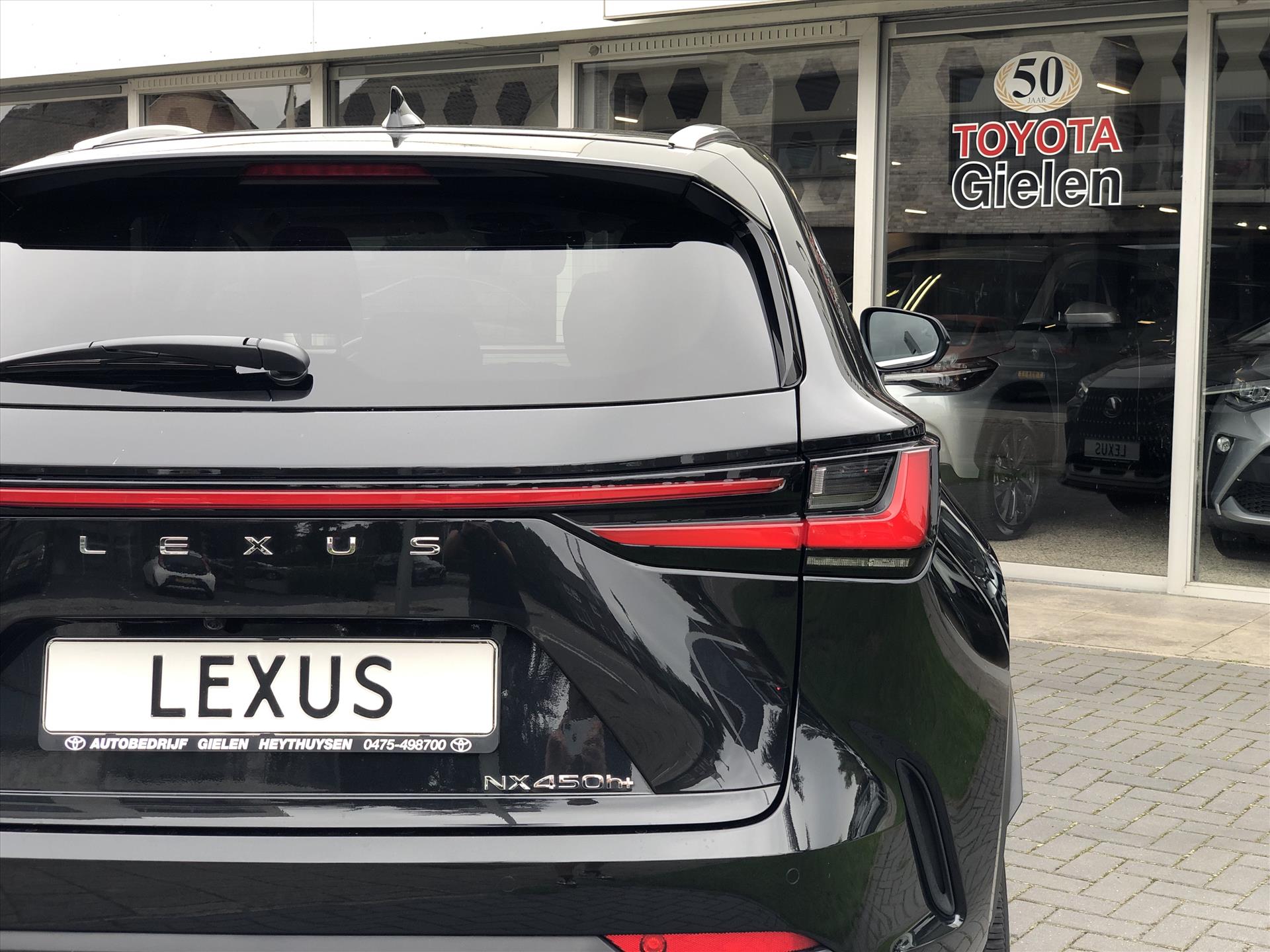 Lexus NX 450h+ Plug-in AWD Launch Edition | 360 graden camera, Leer, Geheugenfunctie, Parkeersensoren, Stuurverwarming, Stoelventilatie 34953751-4.jpg | Autobedrijf Gielen