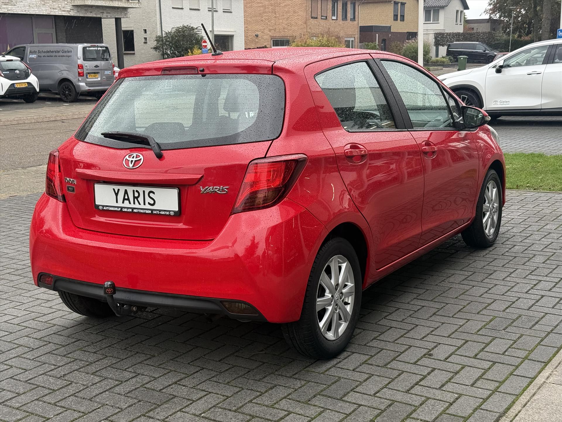 Toyota Yaris 1.0 VVT-i 5D Aspiration Plus | Eerste eigenaar, Lichtmetalen velgen, Airco, Parkeercamera, Centrale deurvergrendeling 40216925-3.jpg | Autobedrijf Gielen