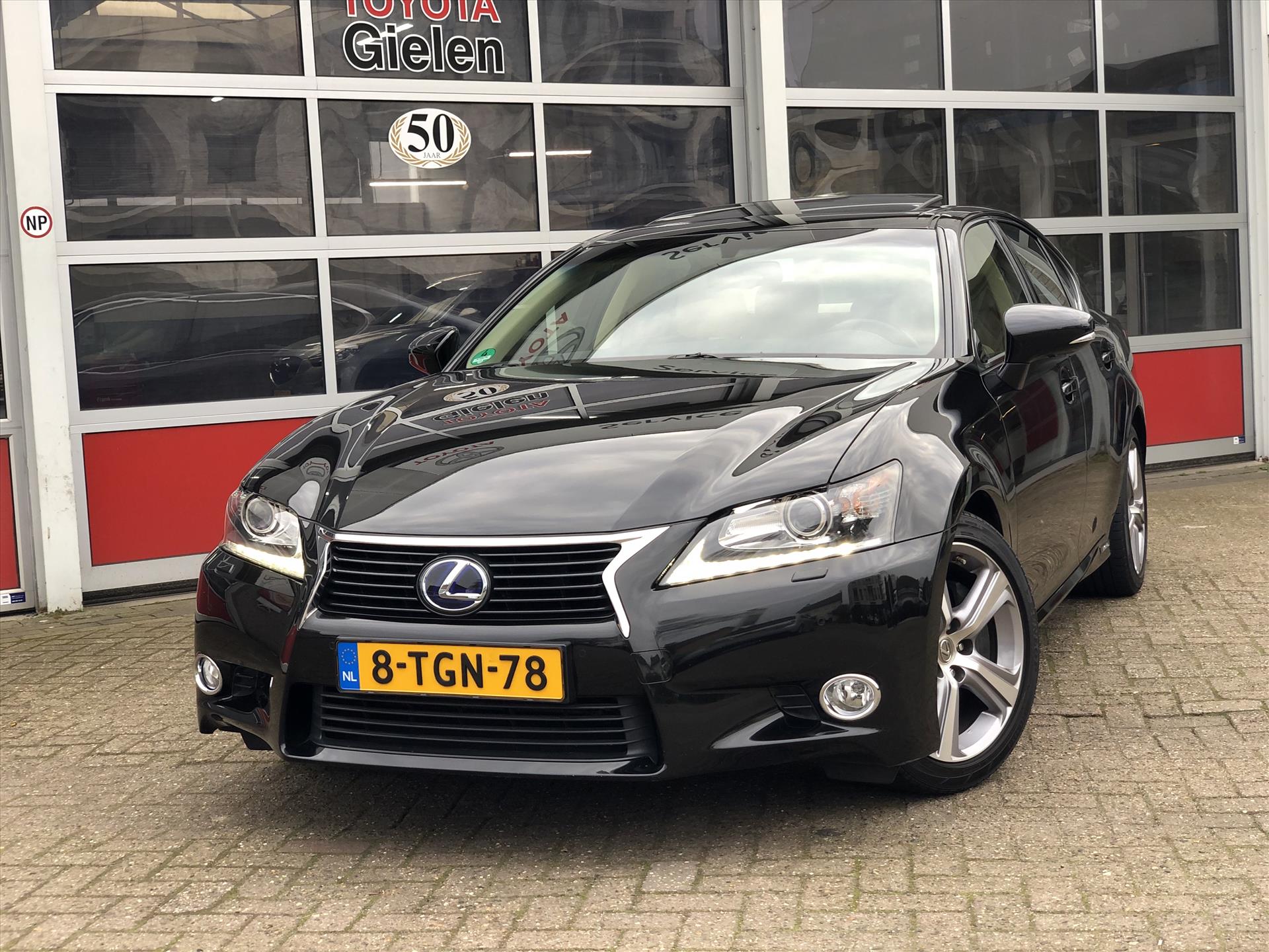 Lexus GS 300h 223PK Luxury Line | Schuifdak, Mark Levinson, Stoelventilatie, Leer, Geheugenfunctie, Navigatie, Dodehoekherkenning, Perfec 40721849-37.jpg | Autobedrijf Gielen