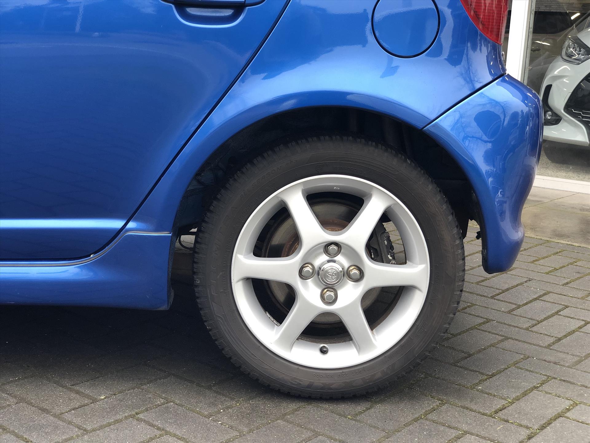Toyota Yaris 1.5 VVTI 5DR T Sport | 2e eigenaar, Airconditioning, Lichtmetalen velgen, Elektrische ramen 42420702-3.jpg | Autobedrijf Gielen