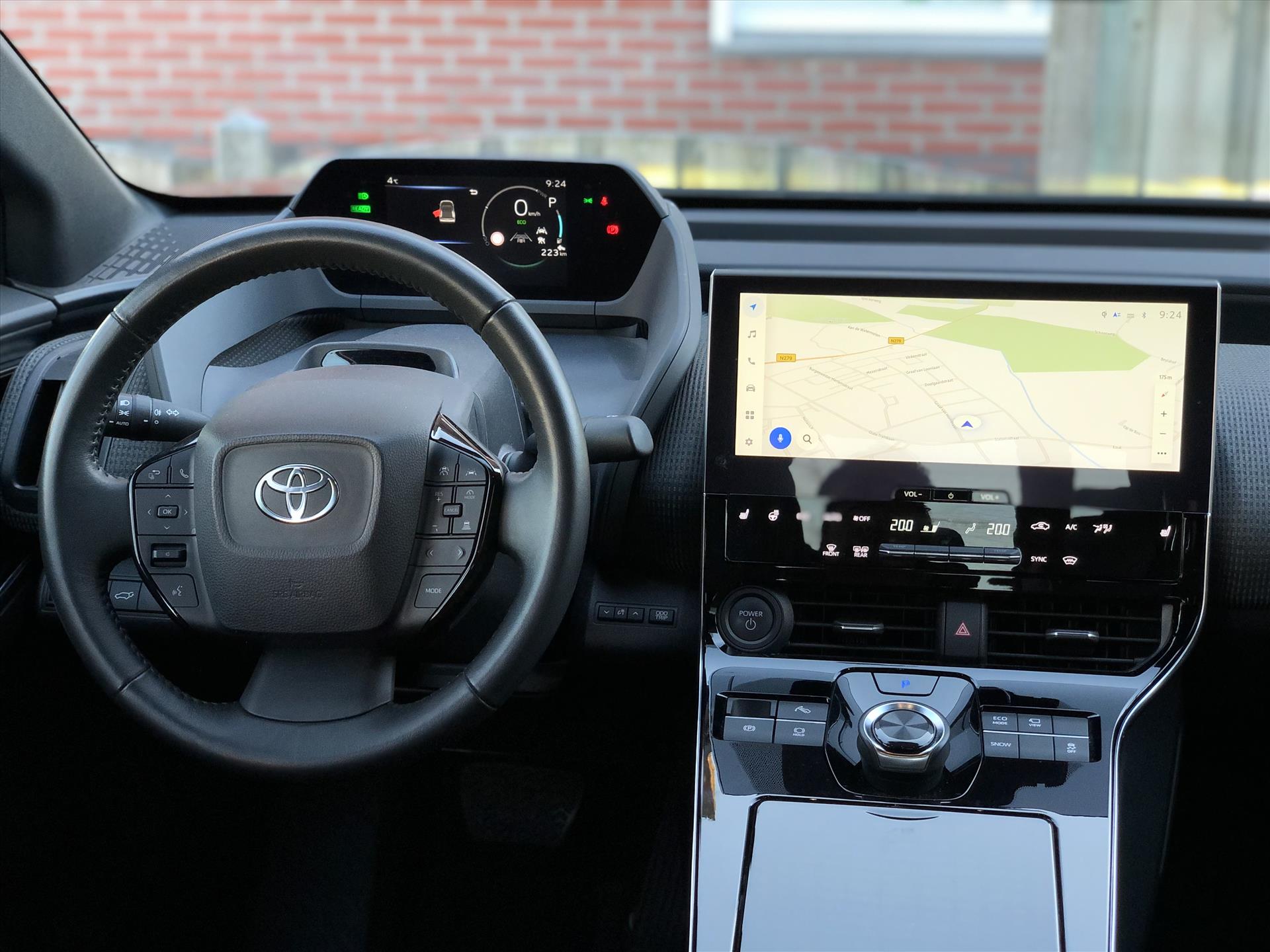 Toyota Bz4x 71,4 kWh 204pk Dynamic | Groot scherm, 360 Camera, Parkeersensoren, Elektrische achterklep, LED, Stoel + Stuurverwarming 42461224-14.jpg | Autobedrijf Gielen