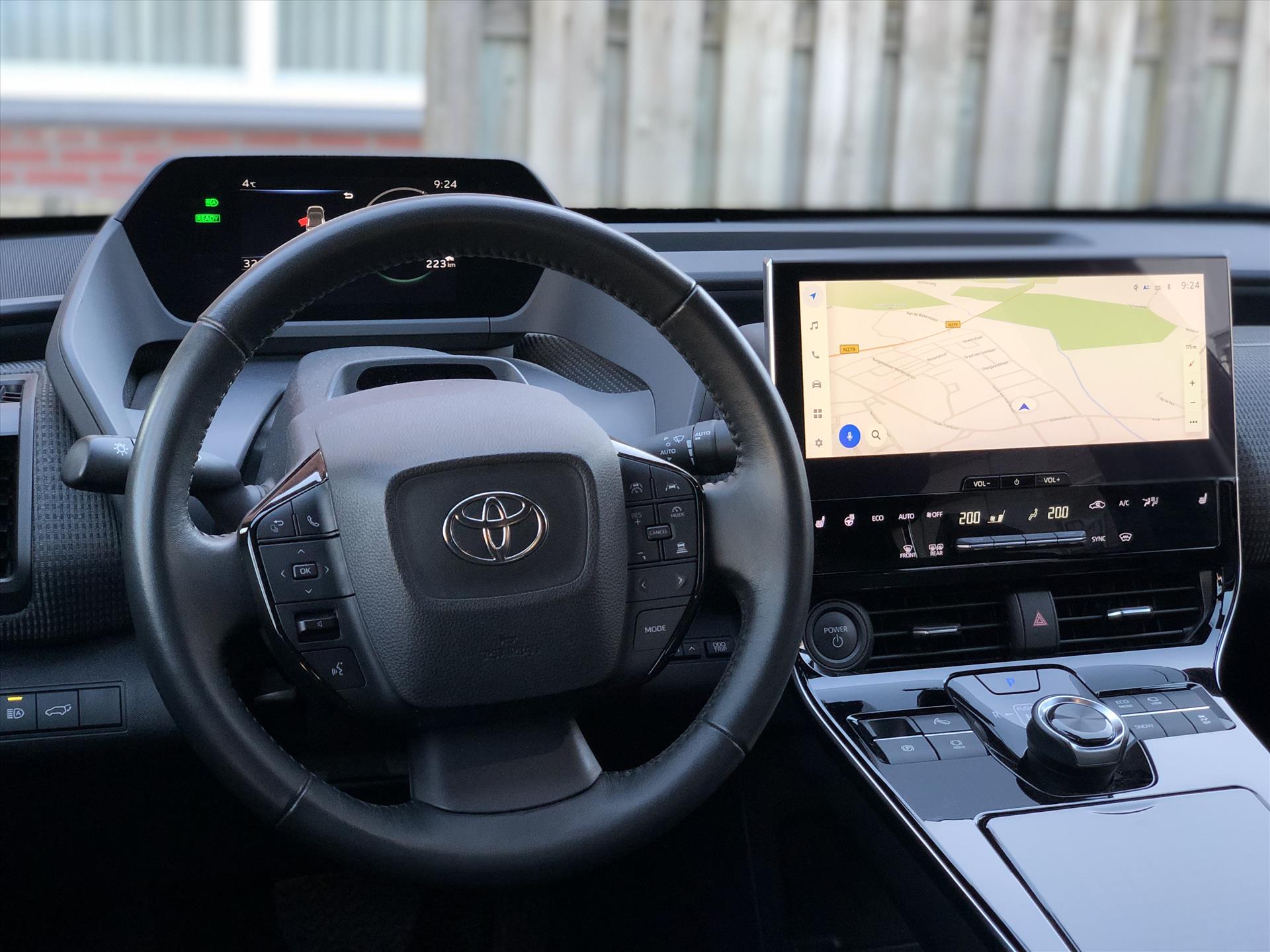 Toyota Bz4x 71,4 kWh 204pk Dynamic | Groot scherm, 360 Camera, Parkeersensoren, Elektrische achterklep, LED, Stoel + Stuurverwarming 42461224-16.jpg | Autobedrijf Gielen