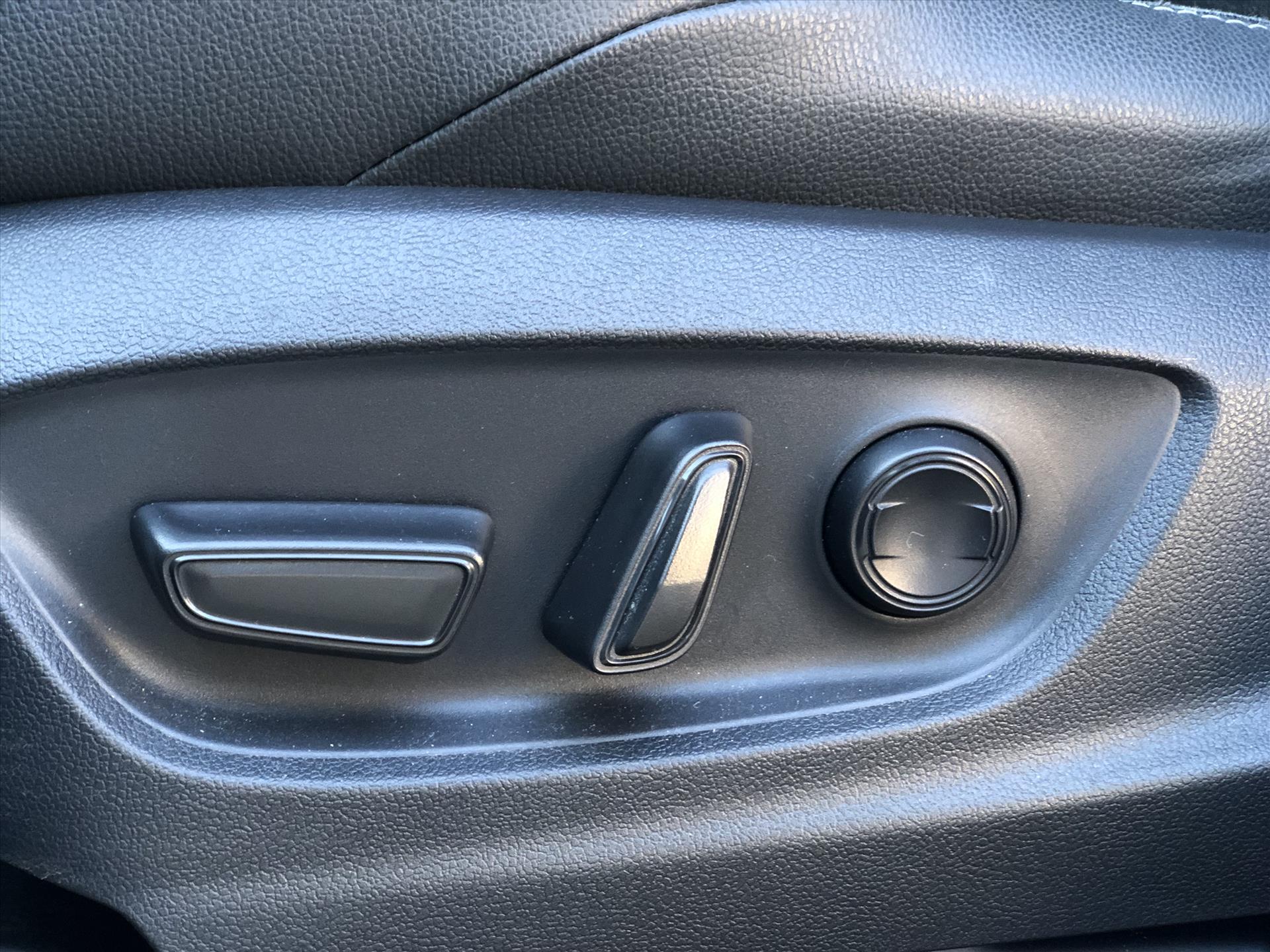 Toyota Bz4x 71,4 kWh 204pk Dynamic | Groot scherm, 360 Camera, Parkeersensoren, Elektrische achterklep, LED, Stoel + Stuurverwarming 42461224-18.jpg | Autobedrijf Gielen