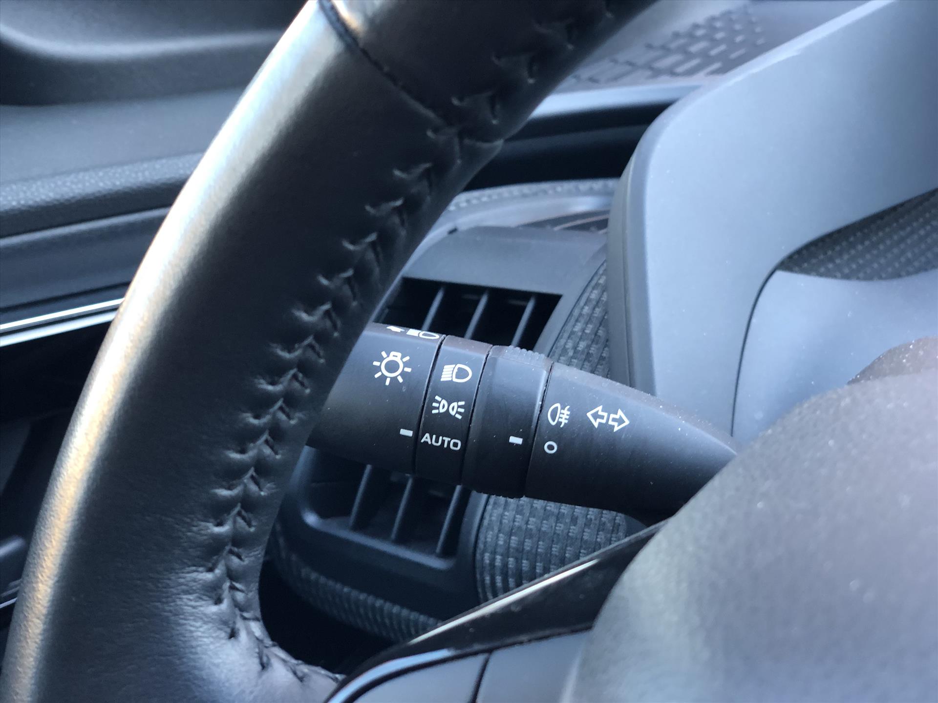 Toyota Bz4x 71,4 kWh 204pk Dynamic | Groot scherm, 360 Camera, Parkeersensoren, Elektrische achterklep, LED, Stoel + Stuurverwarming 42461224-28.jpg | Autobedrijf Gielen