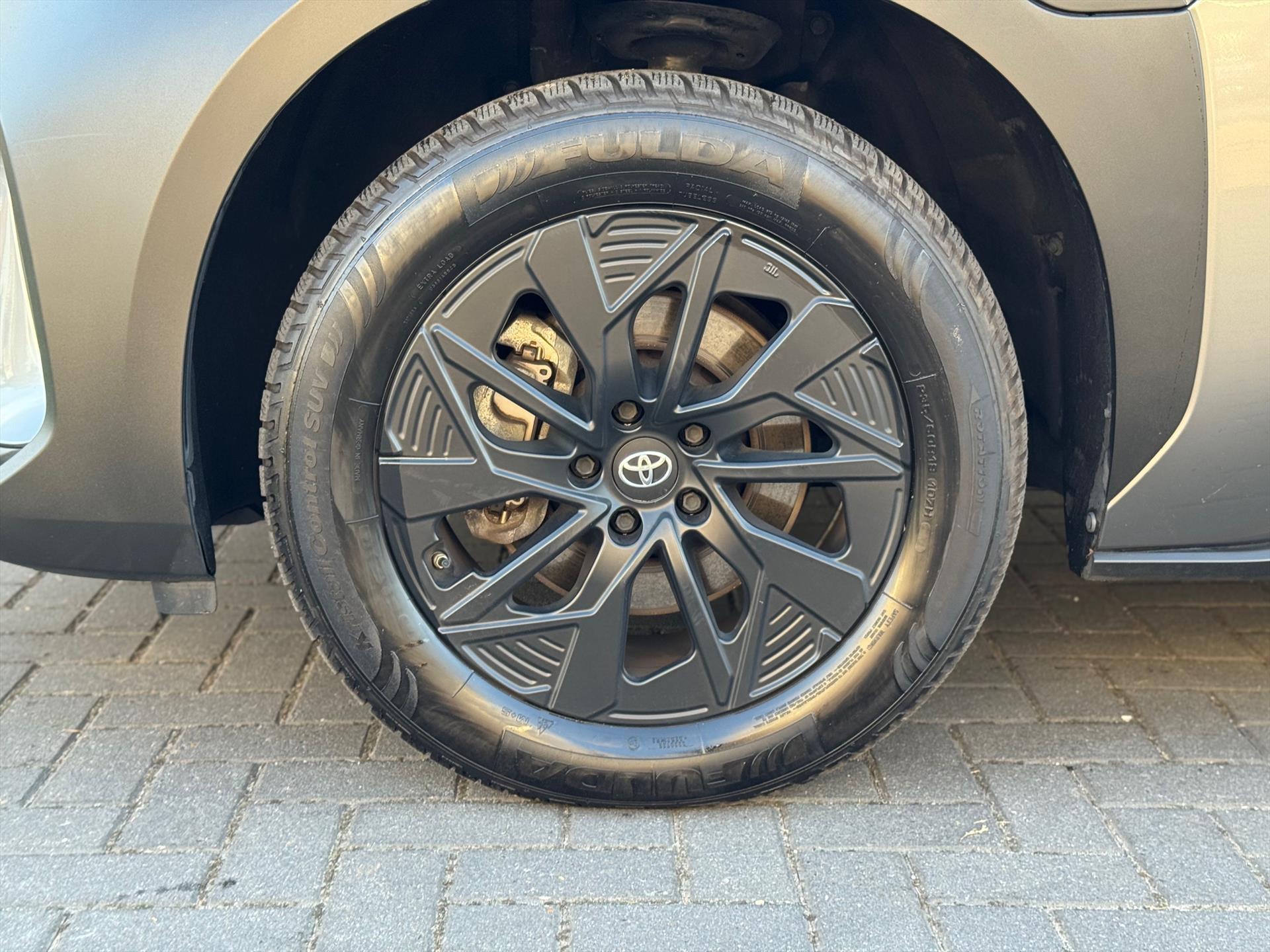 Toyota Bz4x 71,4 kWh 204pk Dynamic | Groot scherm, 360 Camera, Parkeersensoren, Elektrische achterklep, LED, Stoel + Stuurverwarming 42461226-10.jpg | Autobedrijf Gielen