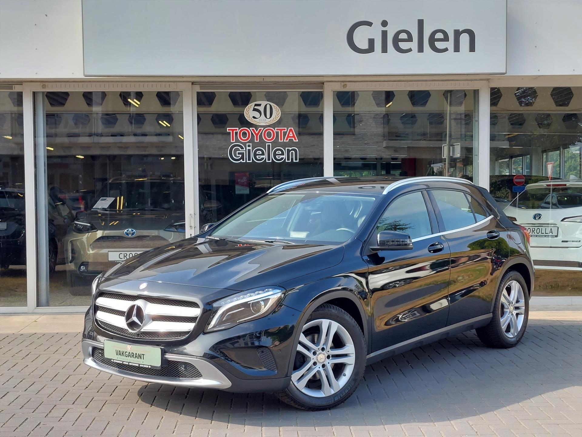 Mercedes-Benz GLA 200 Automaat Urban Ambition | Navigatie, Camera, Cruise control, dealeronderhouden, Zeer mooi! 42776543-0.jpg | Autobedrijf Gielen