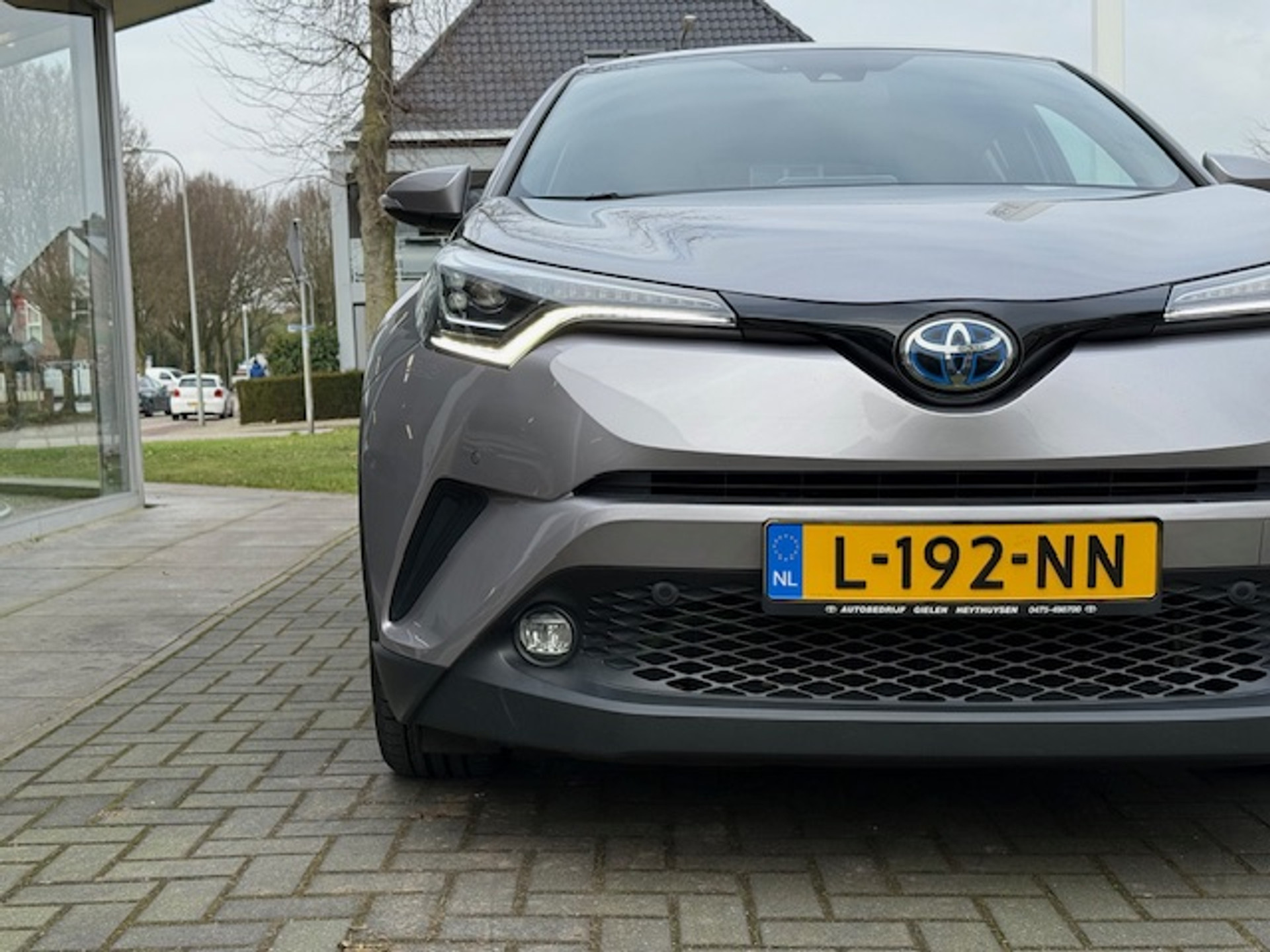 Toyota C-HR 1.8 Hybrid Style | Dodehoekherkenning, Parkeersensoren, Navigatie, Stoel + Stuurverwarming, Keyless, 18 inch 42855260-10.jpg | Autobedrijf Gielen