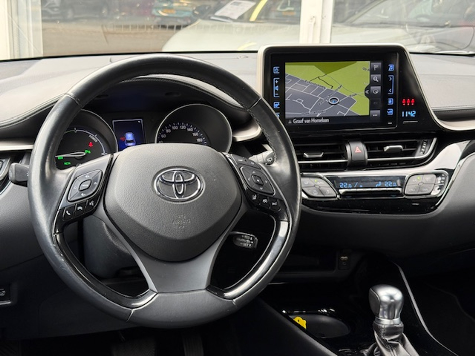 Toyota C-HR 1.8 Hybrid Style | Dodehoekherkenning, Parkeersensoren, Navigatie, Stoel + Stuurverwarming, Keyless, 18 inch 42855260-20.jpg | Autobedrijf Gielen