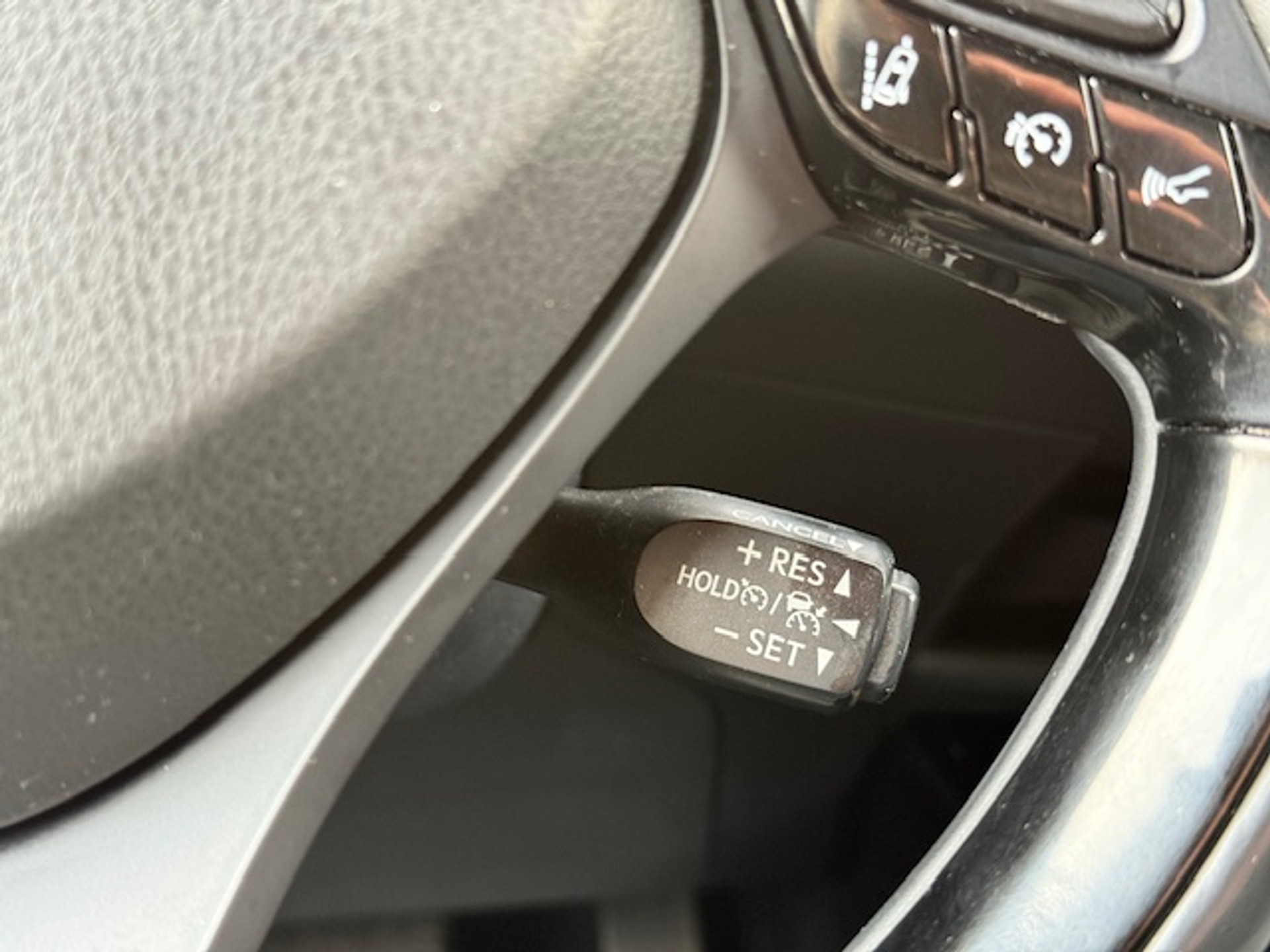 Toyota C-HR 1.8 Hybrid Style | Dodehoekherkenning, Parkeersensoren, Navigatie, Stoel + Stuurverwarming, Keyless, 18 inch 42855260-34.jpg | Autobedrijf Gielen