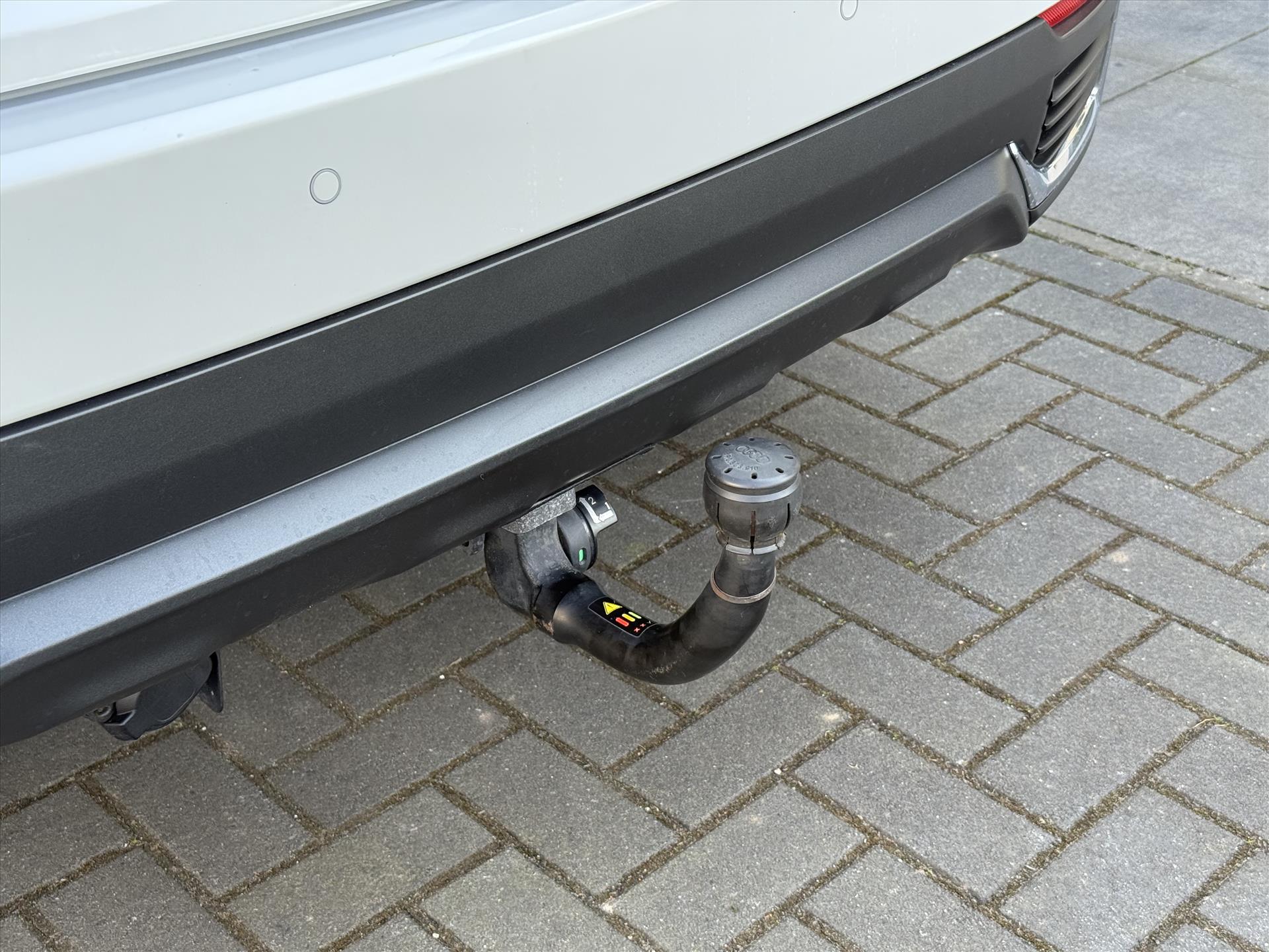 Lexus NX 300h Luxury Line | Trekhaak, Leer, Stoel + Stuurverwarming, Dodehoekherkenning, Elektrische achterklep, 18 inch 43046220-1.jpg | Autobedrijf Gielen