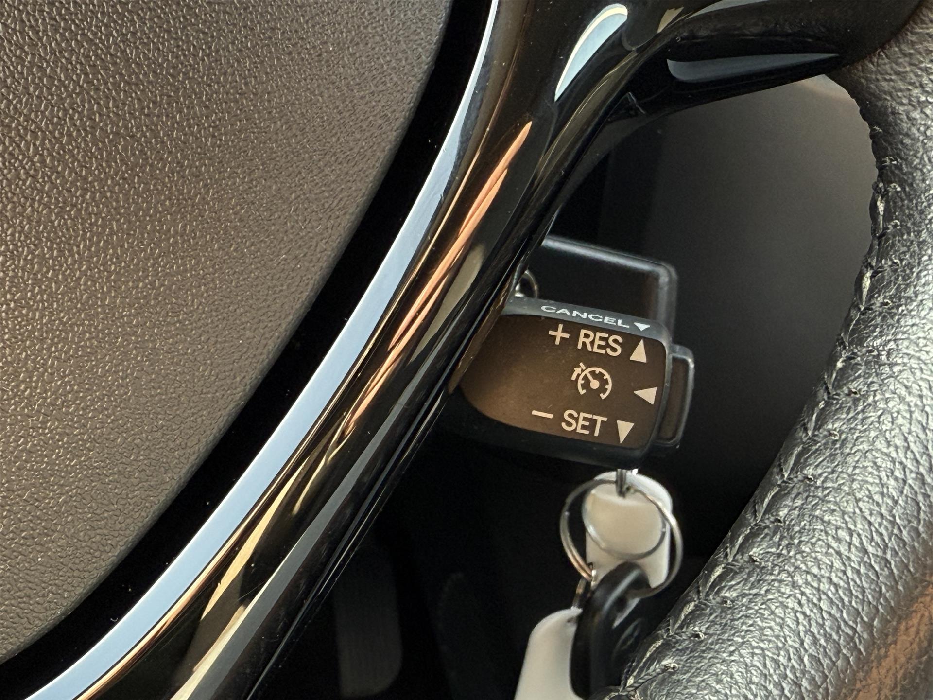 Toyota Aygo 1.0 X-Joy | Apple CarPlay/Android Auto, Lichtmetalen velgen, Parkeercamera, Stuurbediening, In hoogte verstelbare stoel 43684258-16.jpg | Autobedrijf Gielen