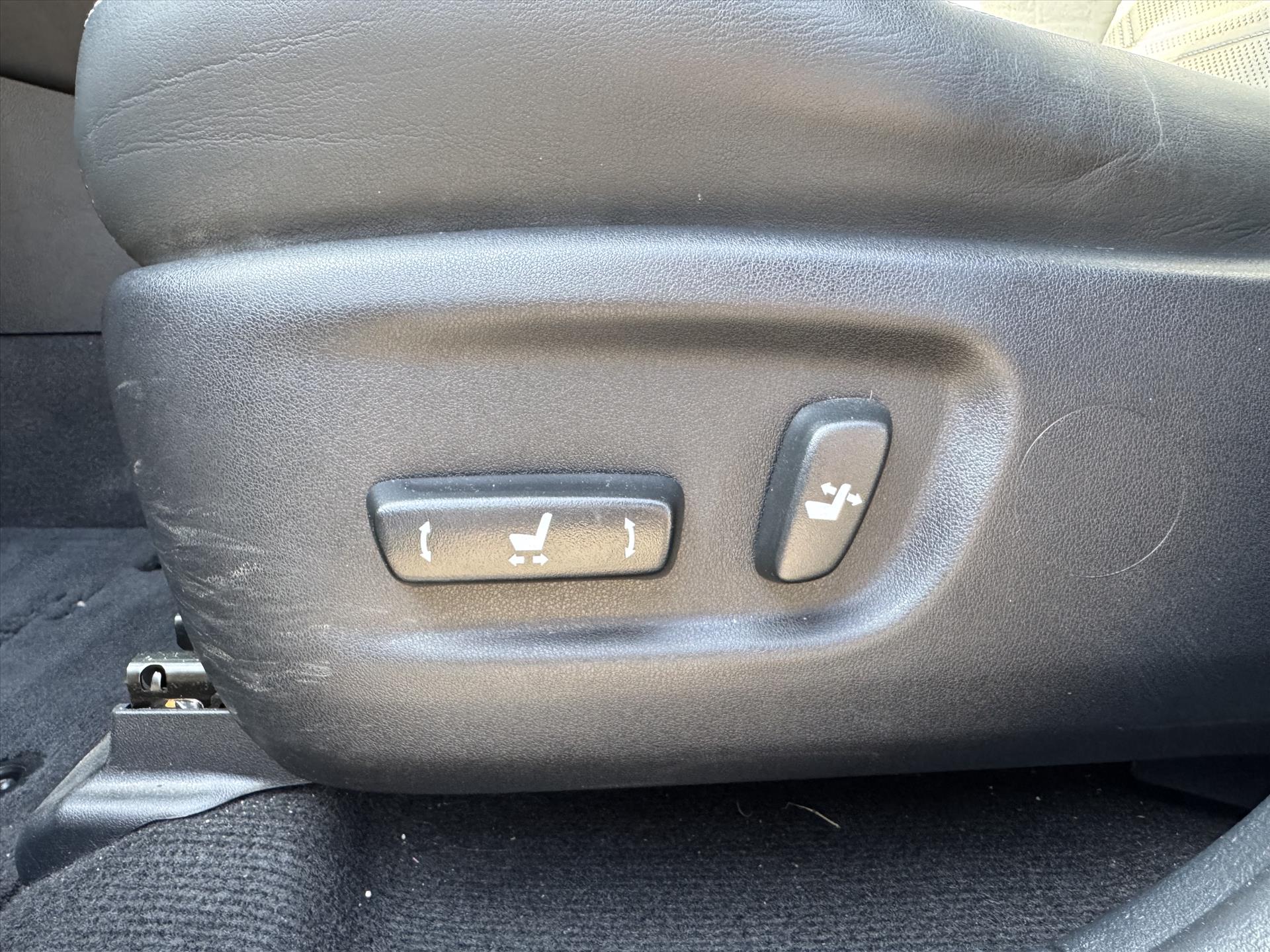 Lexus NX 300h AWD Luxury Line | Panoramadak, Premium Navigatie, Parkeersensoren, Leer, Stoelverwarming, Apple CarPlay/Android Auto 43744635-14.jpg | Autobedrijf Gielen