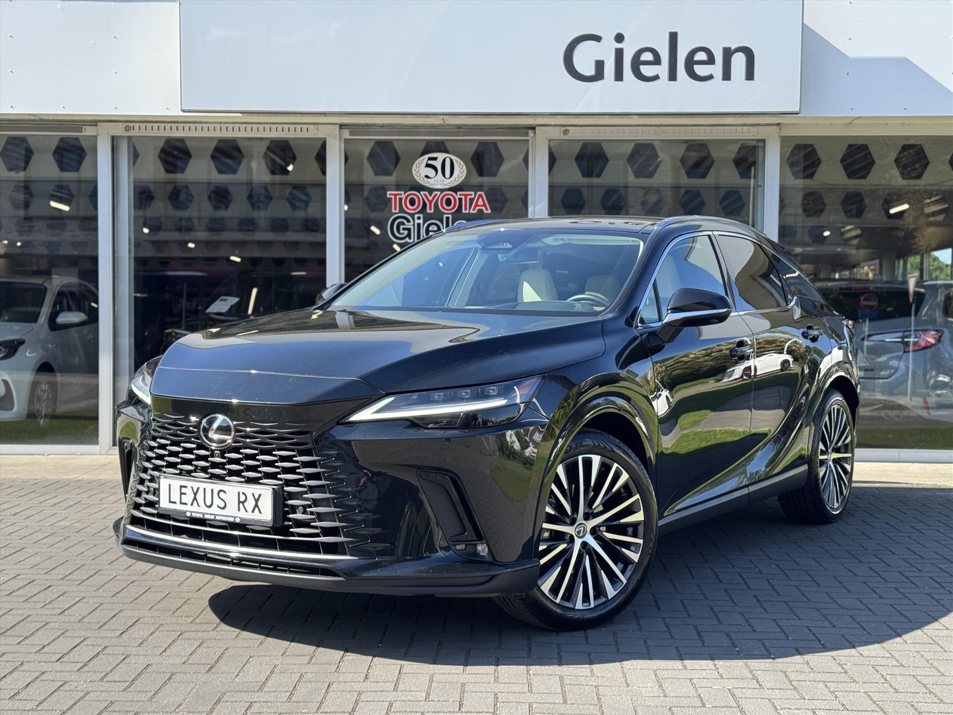 Lexus RX 450h+ Plug-in Hybrid AWD Executive Line | Panoramadak, Head up display, 360 Camera, 21 inch, Stoelventilatie, Geheugenfunctie 44187022-0.jpg | Autobedrijf Gielen