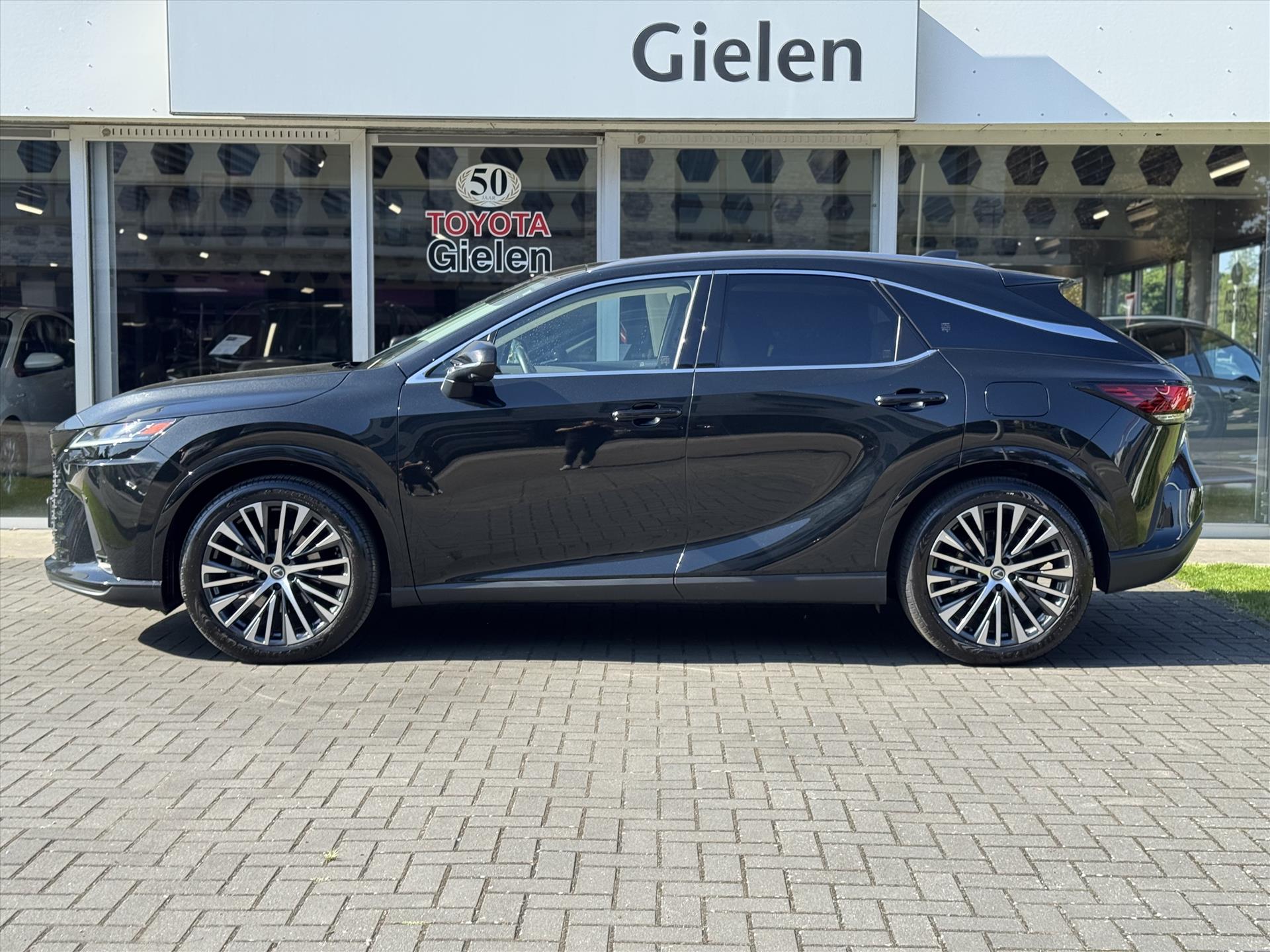 Lexus RX 450h+ Plug-in Hybrid AWD Executive Line | Panoramadak, Head up display, 360 Camera, 21 inch, Stoelventilatie, Geheugenfunctie 44187022-1.jpg | Autobedrijf Gielen