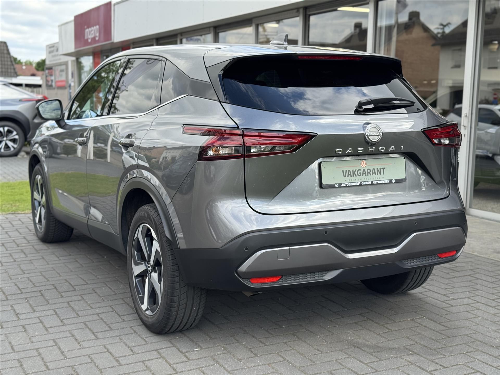 Nissan QASHQAI 1.3 MHEV Xtronic N-Connecta Automaat | 360 Camera, Dodehoekherkenning, Parkeersensoren, Stoel + Stuurverwarming 44567313-3.jpg | Autobedrijf Gielen