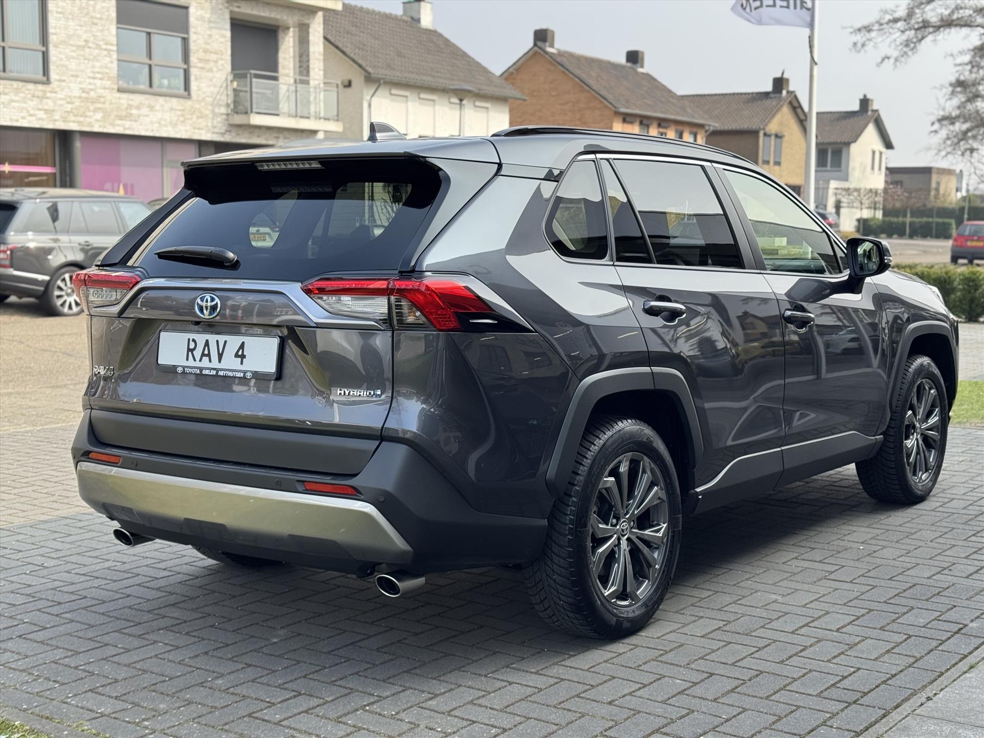 Toyota RAV4 2.5 Hybrid 222pk AWD Style | Trekhaak, Cloud Navigatie, Parkeersensoren, Dodehoekherkenning, Elektrische achterklep, 1650KG Trek 45002609-2.jpg | Autobedrijf Gielen