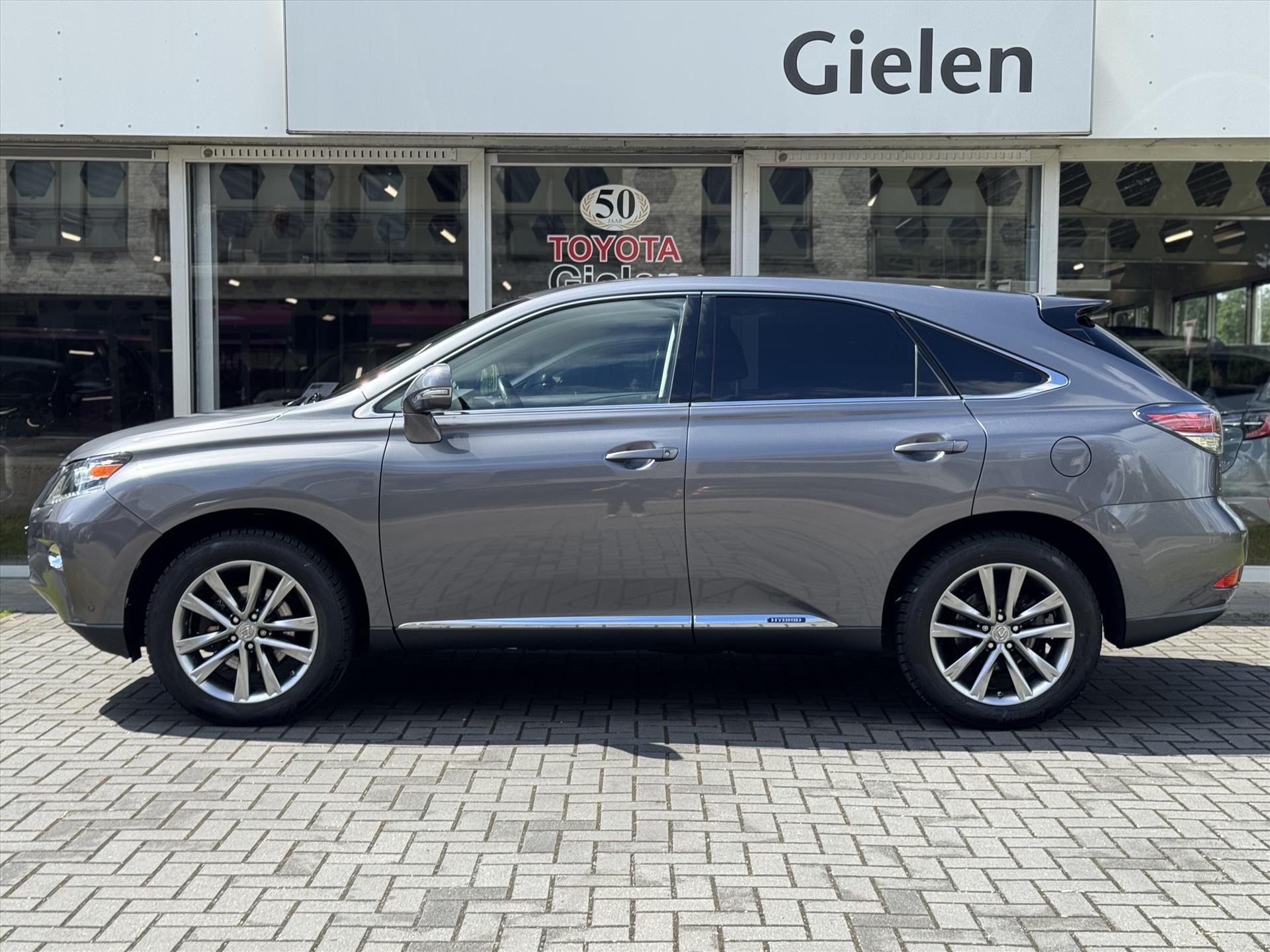 Lexus RX 450H 3.5 V6 4WD Luxury Line | Schuifdak, Leer, Geheugenfunctie, Stoelverwarming, LED, Navigatie, Parkeersensoren, Keyless 45075800-3.jpg | Autobedrijf Gielen