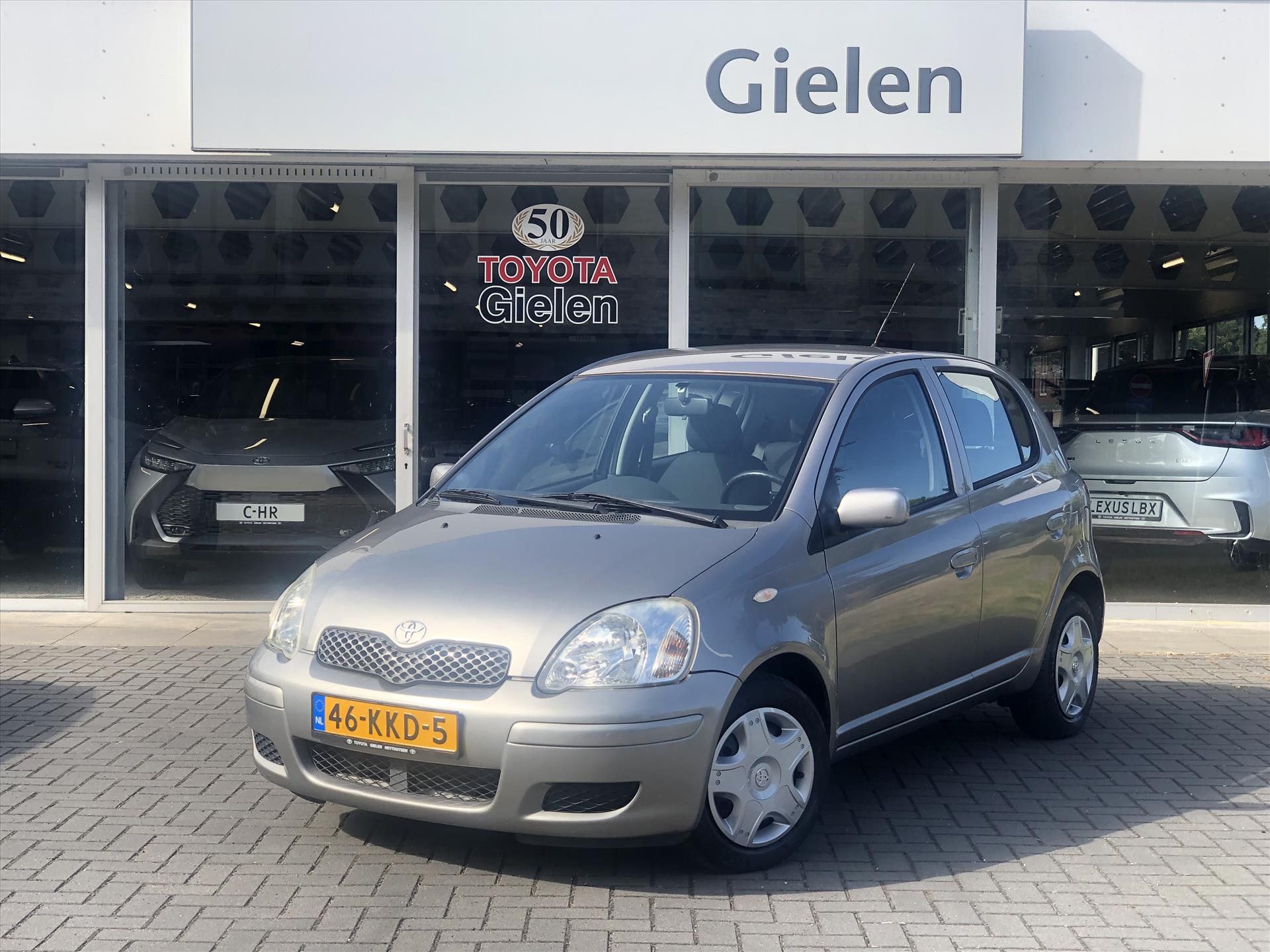 Toyota Yaris 1.3 Sol Automaat | Airco, Elektrische ramen voor, Trekhaak, Stuurbediening 45291609-0.jpg | Autobedrijf Gielen