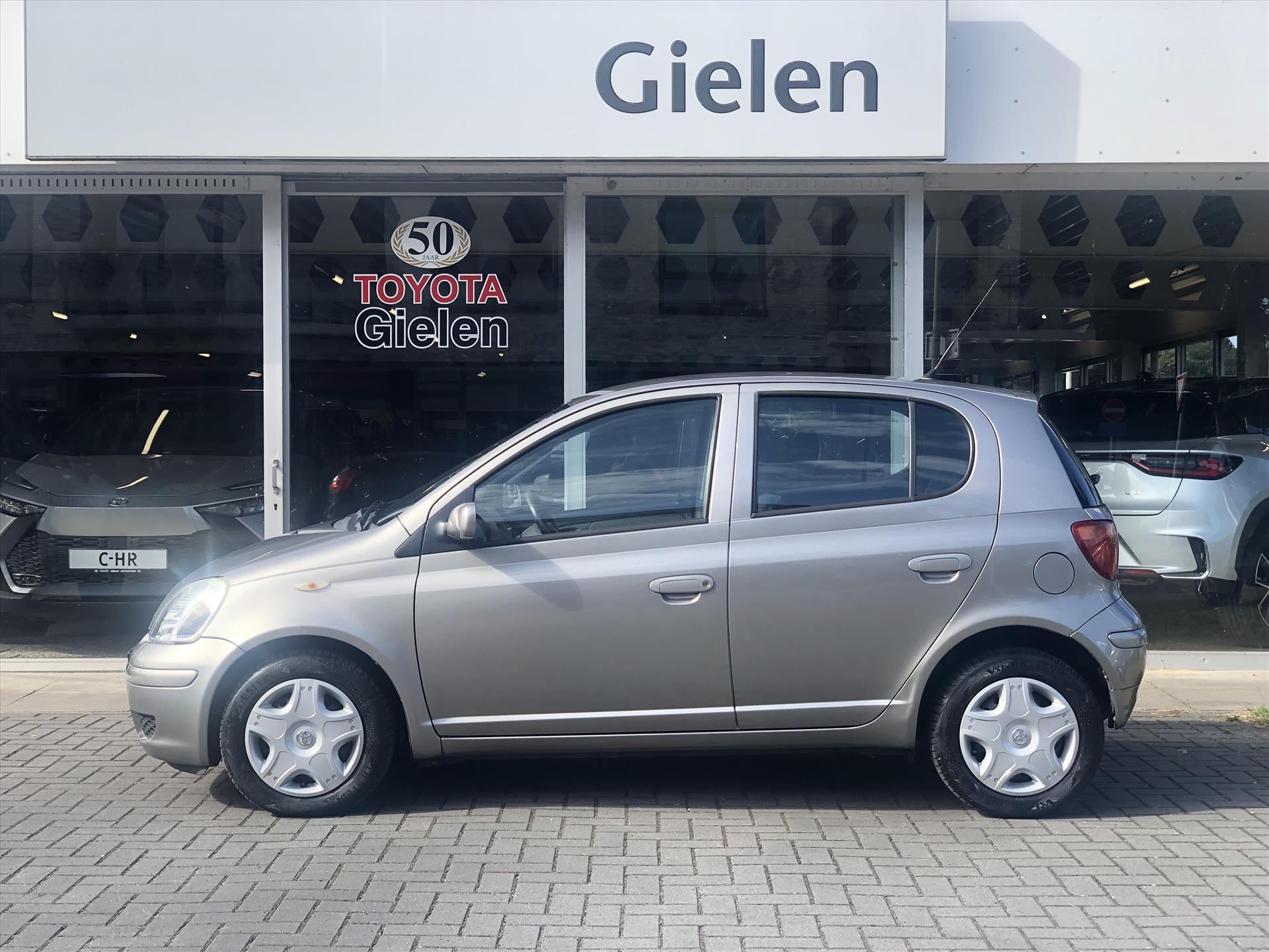Toyota Yaris 1.3 Sol Automaat | Airco, Elektrische ramen voor, Trekhaak, Stuurbediening 45291609-1.jpg | Autobedrijf Gielen
