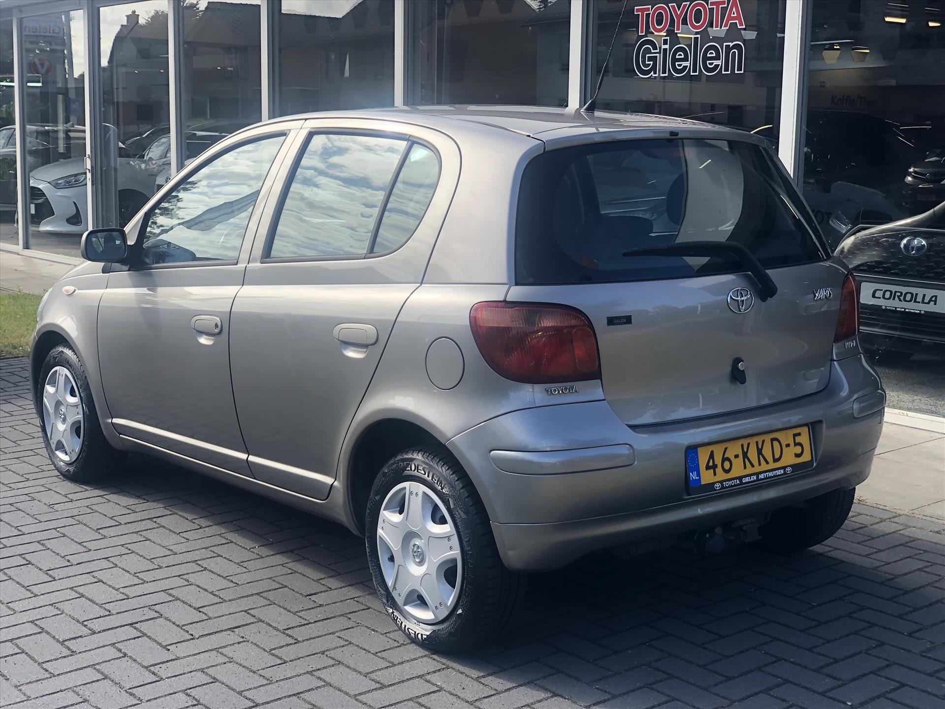 Toyota Yaris 1.3 Sol Automaat | Airco, Elektrische ramen voor, Trekhaak, Stuurbediening 45291609-2.jpg | Autobedrijf Gielen