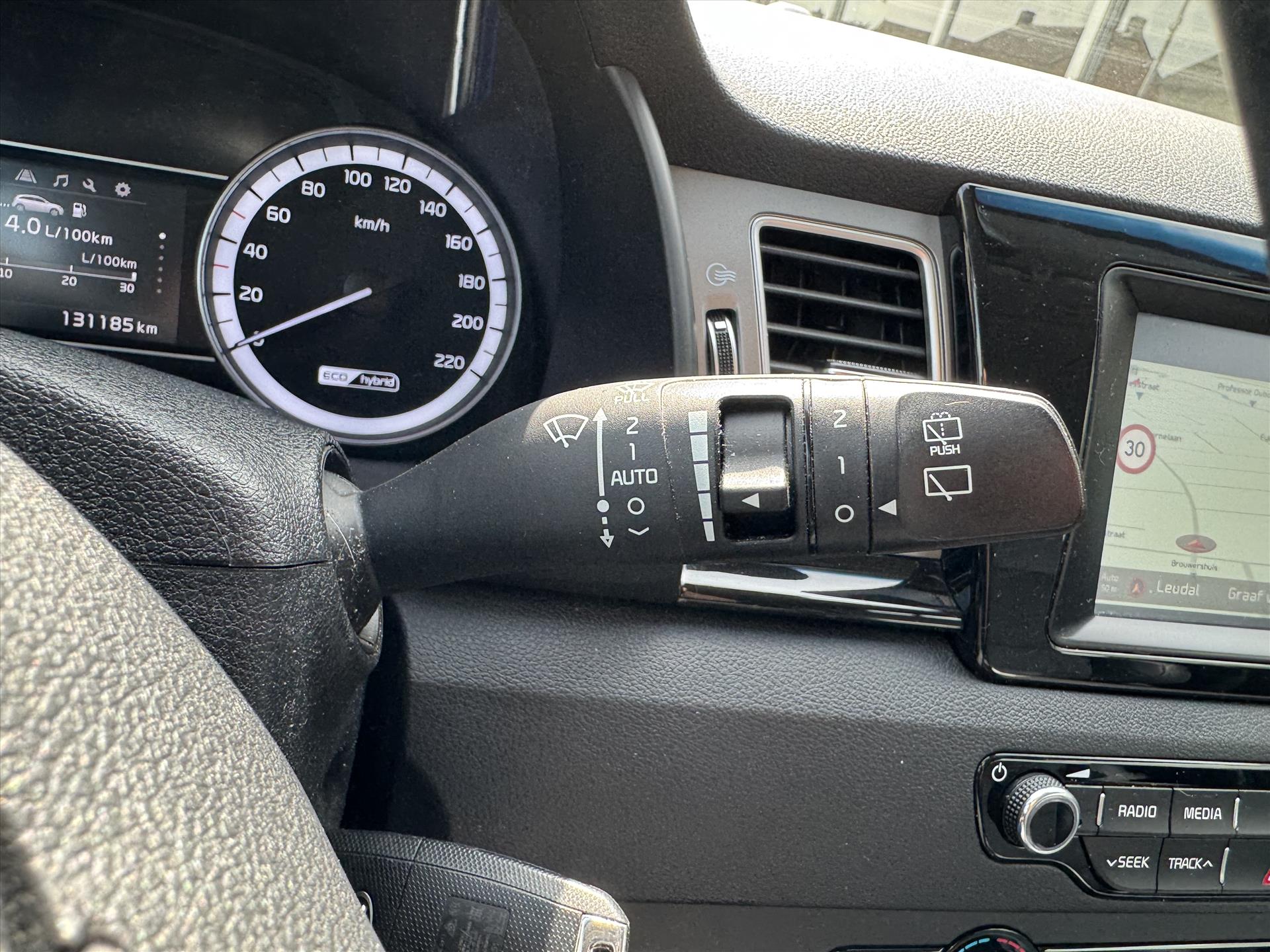 Kia Niro 1.6 GDi Hybrid DynamicLine | Parkeersensoren, Navigatie, Parkeercamera, Apple CarPlay/Android auto 45459808-18.jpg | Autobedrijf Gielen