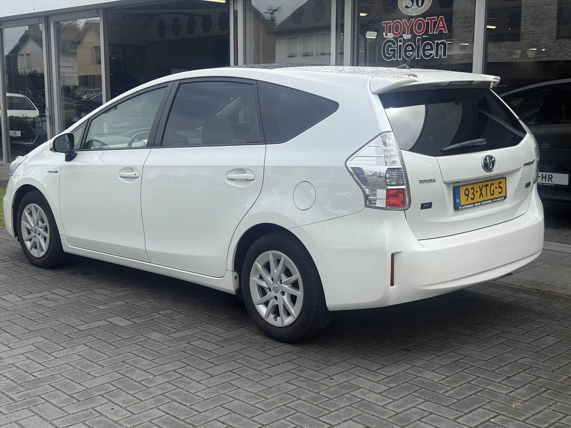 Toyota Prius Wagon 1.8 Full Hybrid Aspiration | Navigatie, Panoramadak, Head up display, Keyless, Parkeercamera 45725904-1.jpg | Autobedrijf Gielen
