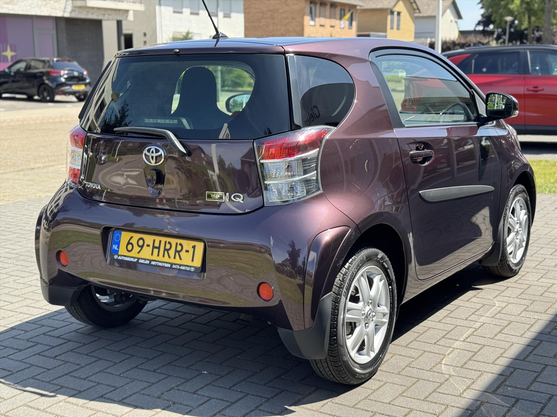 Toyota iQ 1.0 VVT-i Comfort | 2e eigenaar, Lichtmetalen velgen, Airconditioning, Centrale deurvergrendeling, Radio/CD-Speler, Weinig KM 45810611-1.jpg | Autobedrijf Gielen