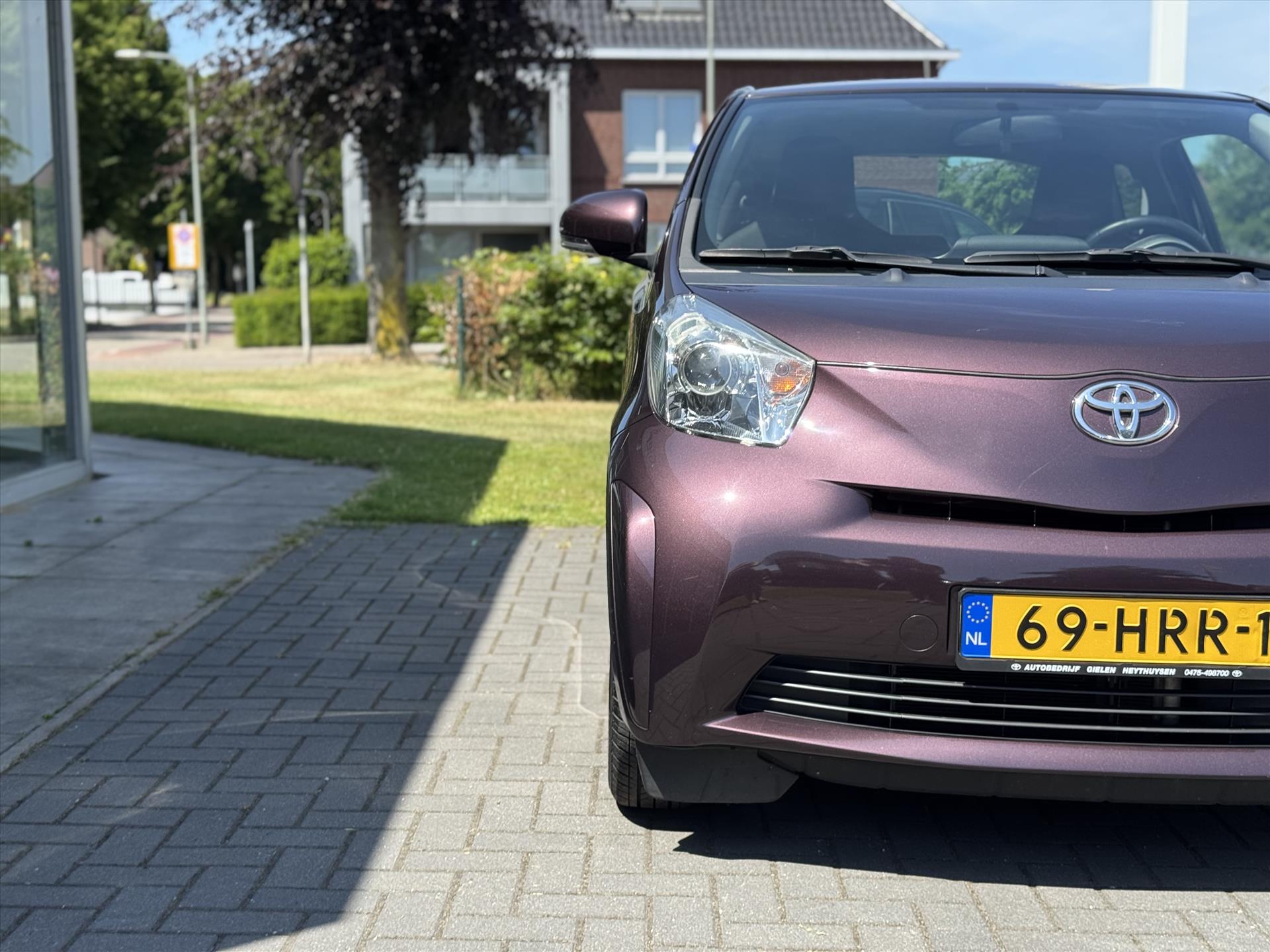 Toyota iQ 1.0 VVT-i Comfort | 2e eigenaar, Lichtmetalen velgen, Airconditioning, Centrale deurvergrendeling, Radio/CD-Speler, Weinig KM 45810611-4.jpg | Autobedrijf Gielen