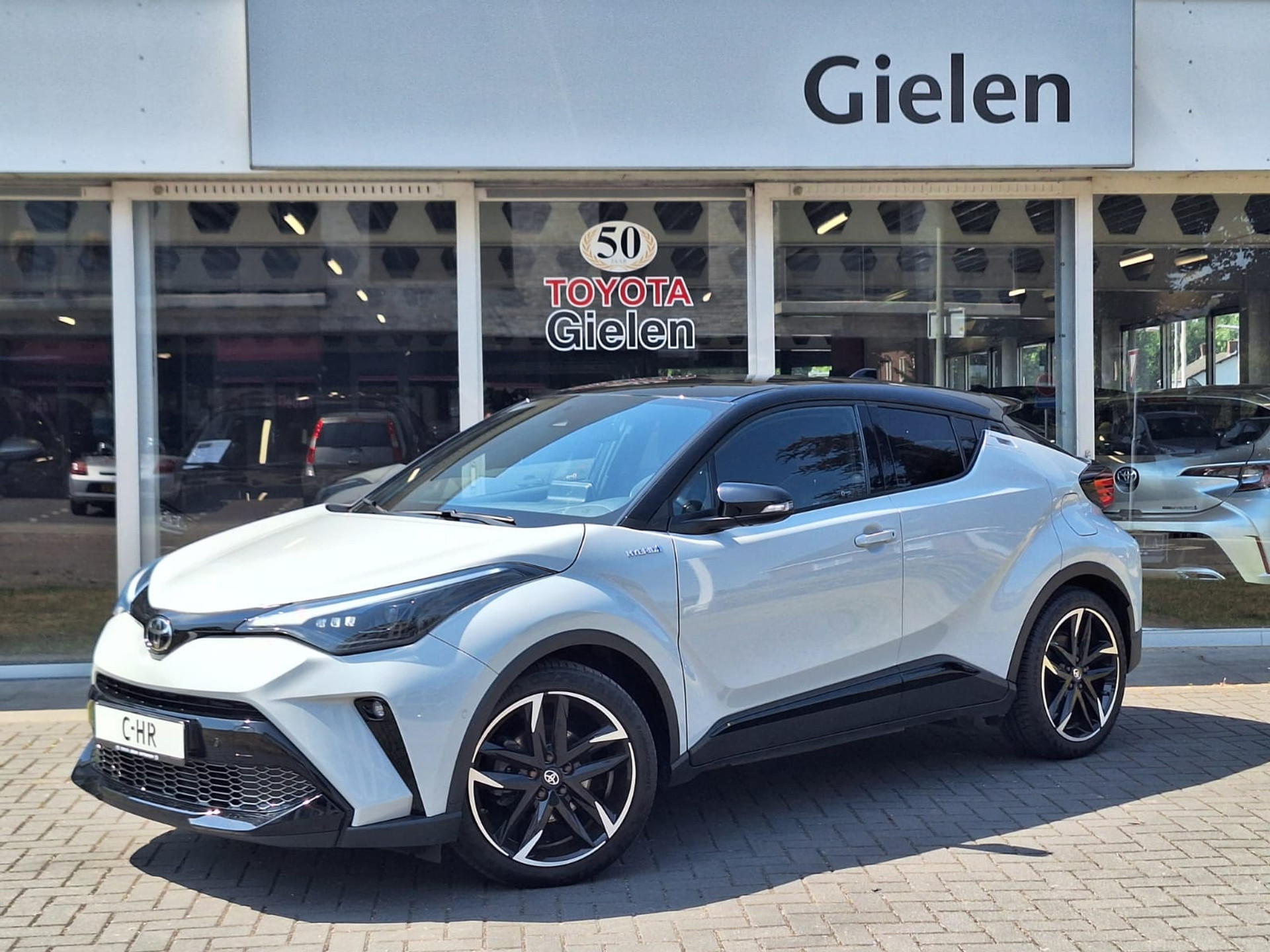 Toyota C-HR 2.0 Hybrid 184pk GR Sport | JBL, BSM, Stoel- Stuurverwarming 46099416-0.jpg | Autobedrijf Gielen