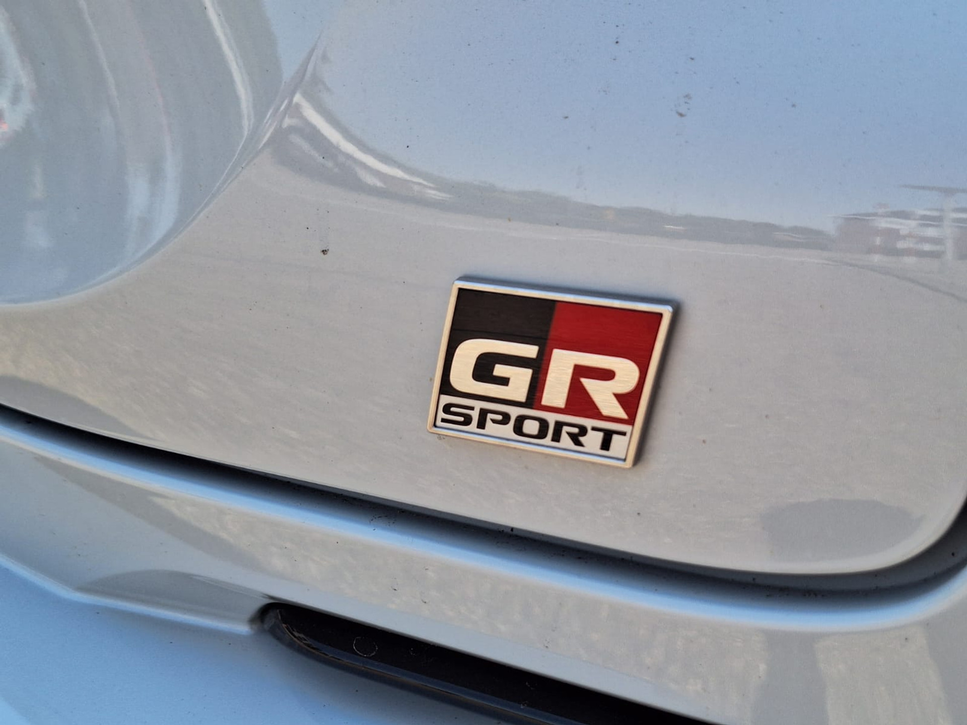 Toyota C-HR 2.0 Hybrid 184pk GR Sport | JBL, BSM, Stoel- Stuurverwarming 46099416-2.jpg | Autobedrijf Gielen