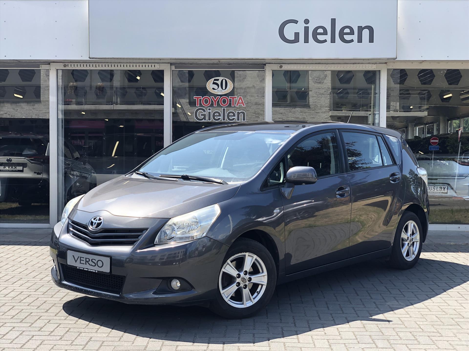 Toyota Verso 1.6 VVT-i 132pk Comfort Plus | Panoramadak, Airconditioning, Lichtmetalen velgen, Elektrische ramen 46203538-0.jpg | Autobedrijf Gielen