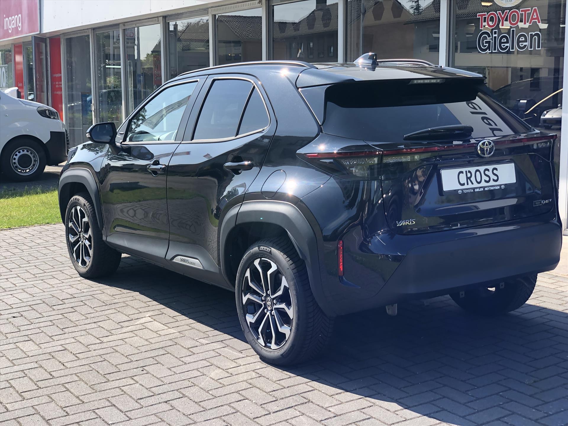 Toyota Yaris Cross 1.5 Hybrid 130PK Dynamic Comfort pack | Dodehoekherkenning, Parkeersensoren, Stoel + Stuurverwarming, Keyless 46326317-2.jpg | Autobedrijf Gielen