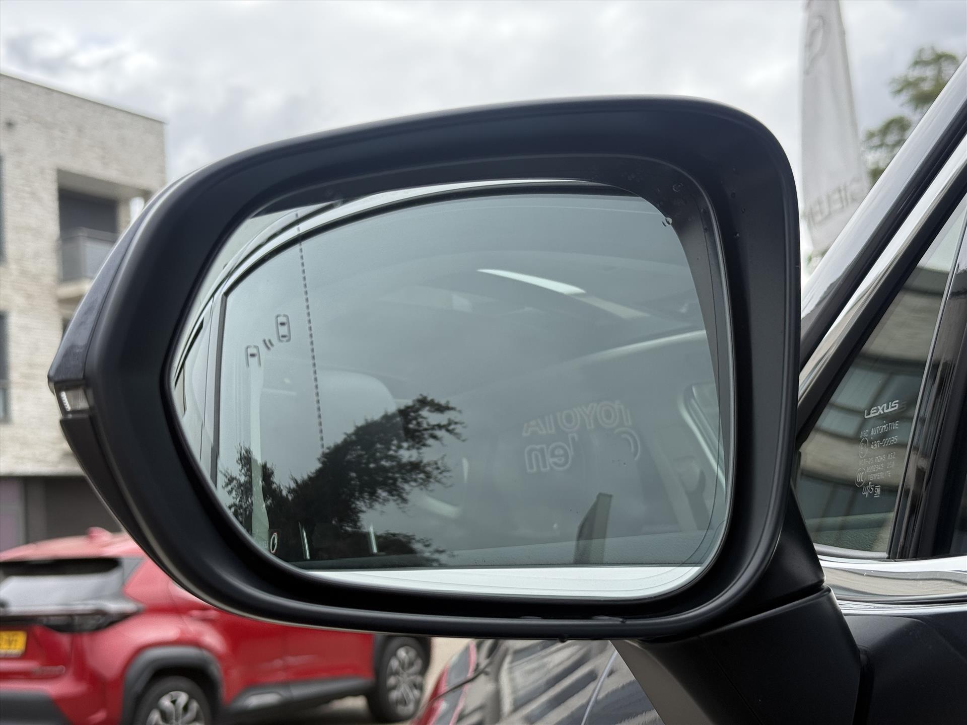 Lexus NX 450h+ AWD Luxury Line Plus | Panoramadak, 360 Camera, Leer, Groot scherm, Dodehoekherkenning, Stoel + Stuurverwarming 46404057-3.jpg | Autobedrijf Gielen