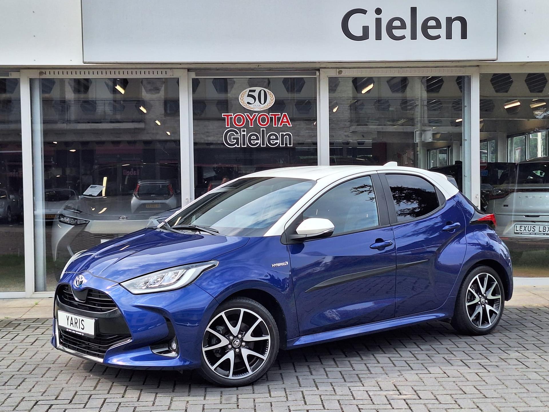 Toyota Yaris 1.5 Hybrid Style Bi-Tone | 17 inch, Stoelverwarming, Half Leer, Keyless, Privcay Glass, Apple CarPlay/Android auto 46730402-0.jpg | Autobedrijf Gielen