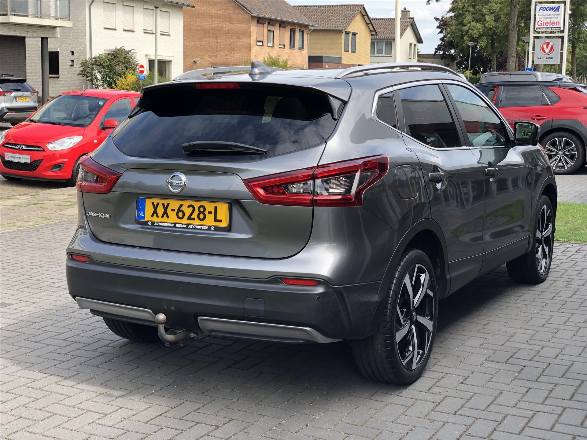 Nissan QASHQAI 1.2 DIG-T Tekna+ | Eerste eigenaar, Trekhaak, Bose, 360 Camera, Leer, Stoelverwarming, LED, Panoramadak, Navigatie 46796469-3.jpg | Autobedrijf Gielen