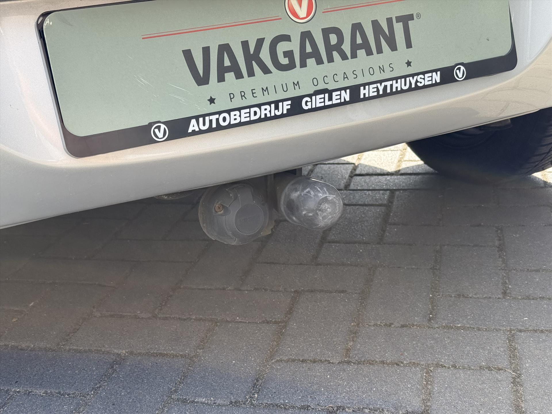 Hyundai i20 1.2i 85PK 5D i-Motion | Trekhaak, Airconditioning, Stuurbediening, Centrale deurvergrendeling, Elektrische ramen 46823495-3.jpg | Autobedrijf Gielen
