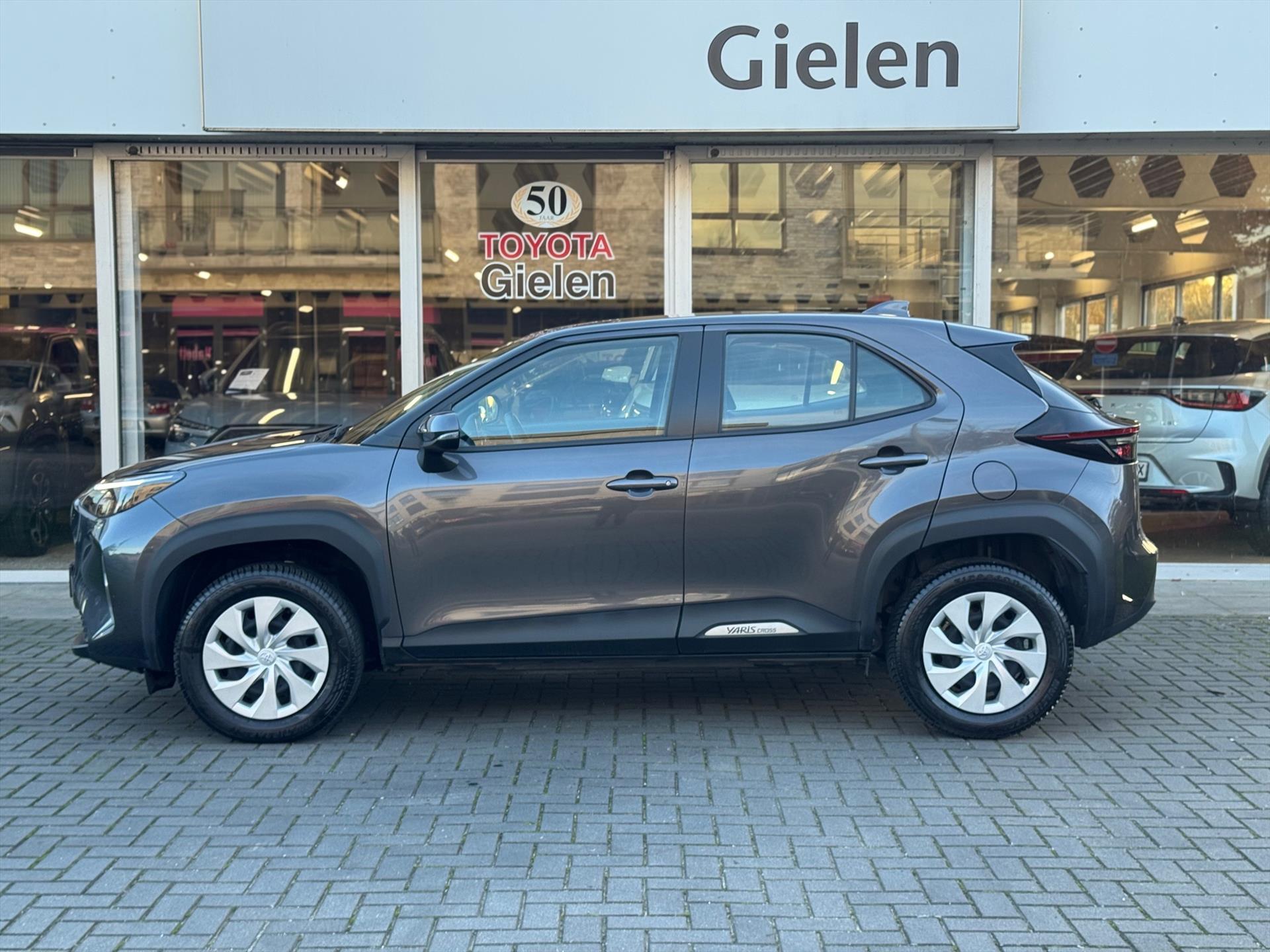 Toyota Yaris Cross 1.5 Hybrid Active | Apple CarPlay/Android auto, LED, Parkeercamera, Adaptive cruise control, Climate control 46941753-2.jpg | Autobedrijf Gielen