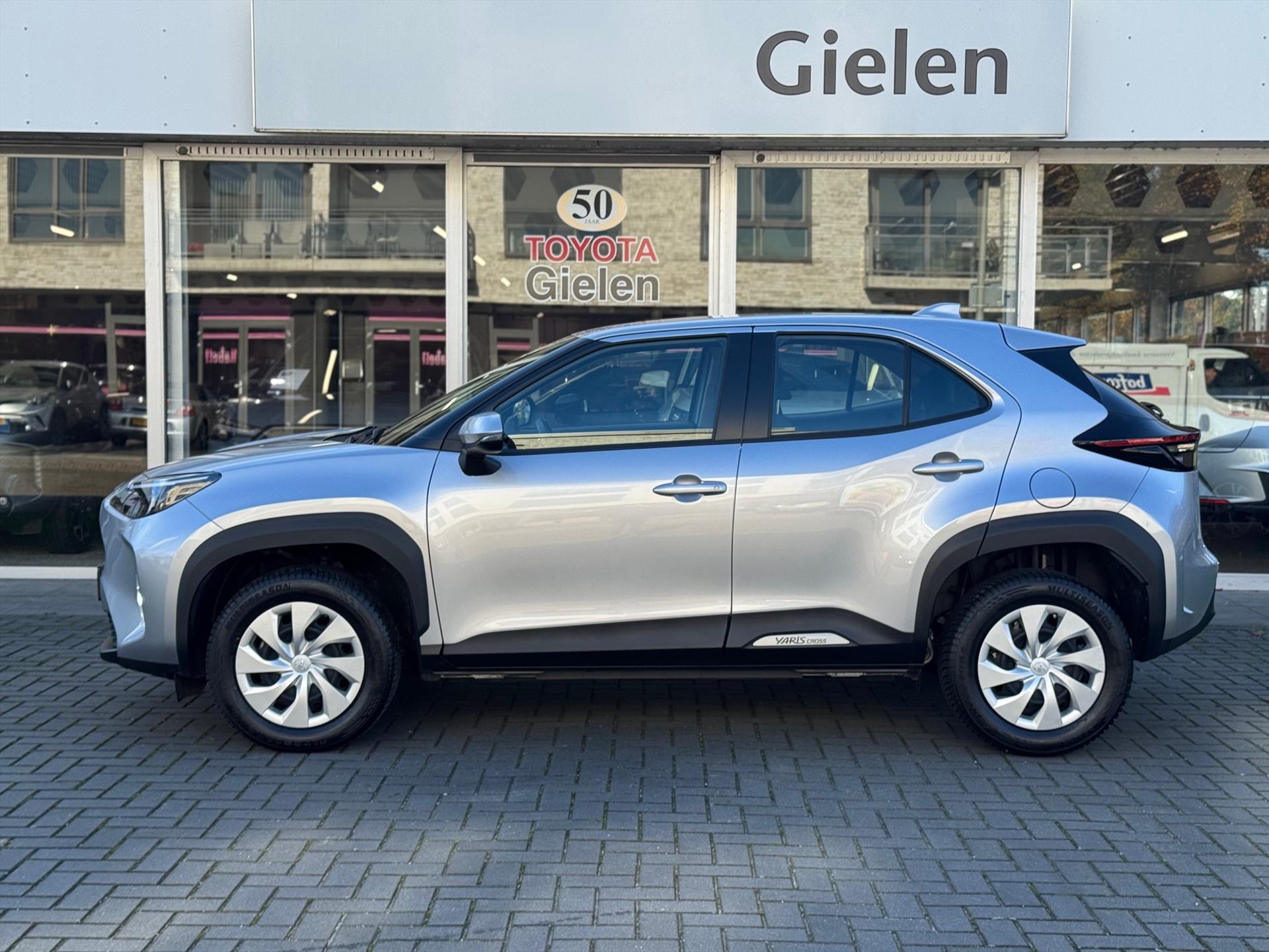 Toyota Yaris Cross 1.5 Hybrid Active | Apple CarPlay/Android auto, LED, Parkeercamera, Adaptive cruise control, Climate control 46941754-2.jpg | Autobedrijf Gielen