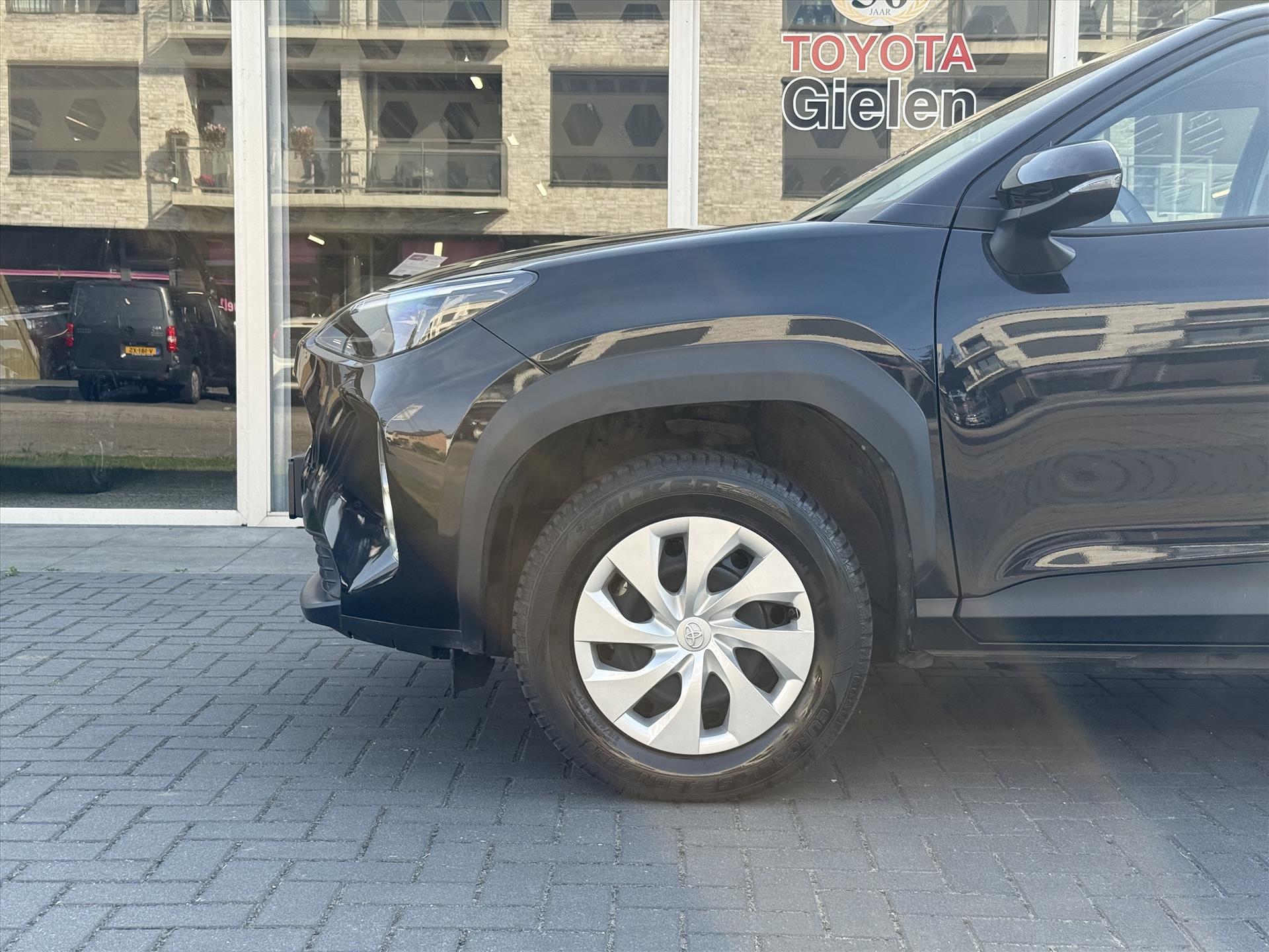 Toyota Yaris Cross 1.5 Hybrid Active | Apple CarPlay/Android auto, LED, Parkeercamera, Adaptive cruise control, Climate control 46941754-3.jpg | Autobedrijf Gielen