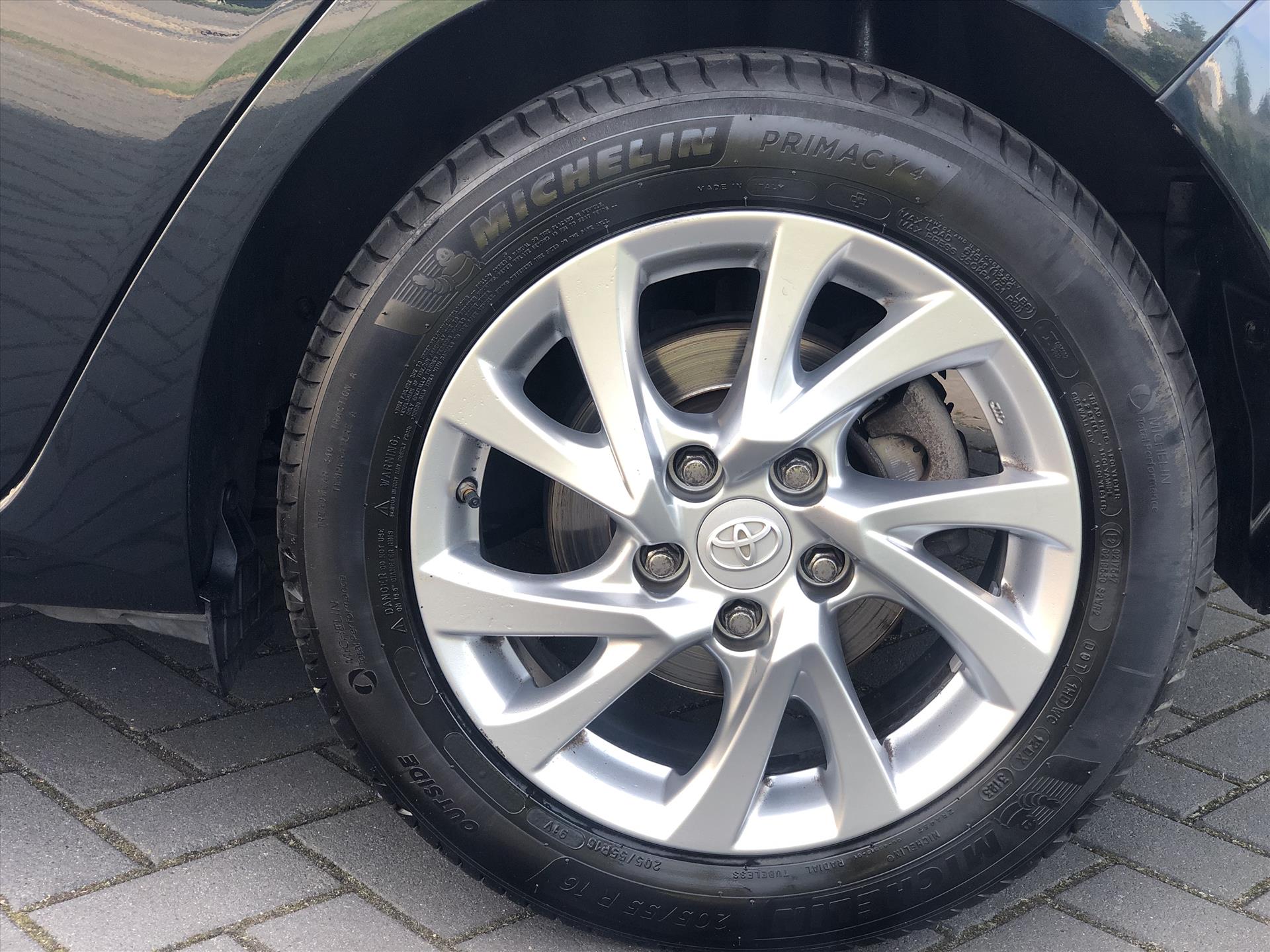 Toyota Auris 1.2T 116pk Aspiration | Navigatie, Cruise control, Parkeercamera, Climate control, 16 inch, DAB, Bluetooth 46955611-4.jpg | Autobedrijf Gielen