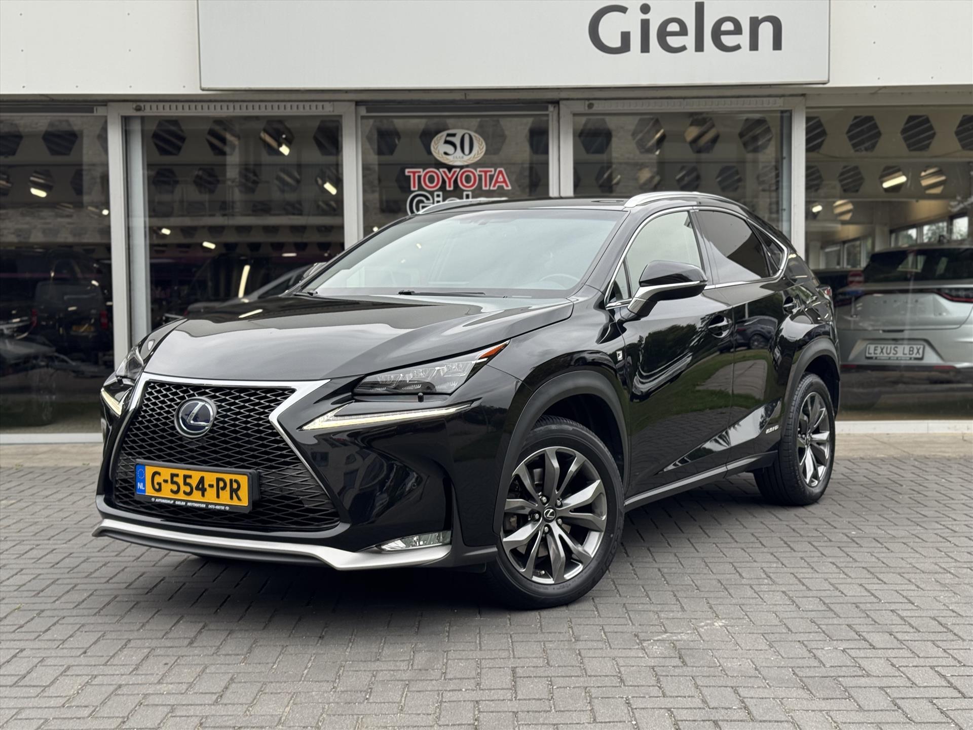 Lexus NX 300h AWD F Sport Line | Trekhaak, Triple Led, Adaptive cruise control, Leer, Stoelverwarming, Parkeersensoren, Navigatie 46967784-0.jpg | Autobedrijf Gielen