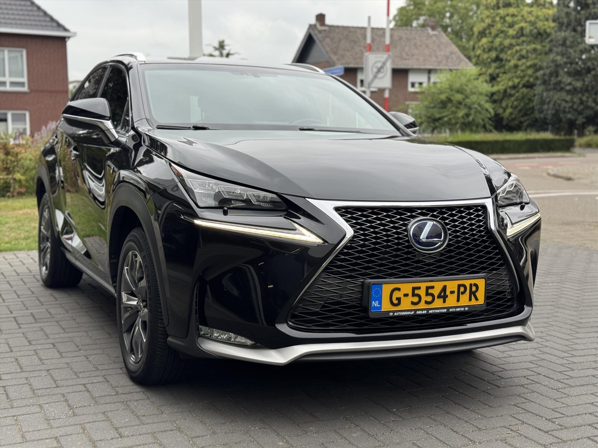 Lexus NX 300h AWD F Sport Line | Trekhaak, Triple Led, Adaptive cruise control, Leer, Stoelverwarming, Parkeersensoren, Navigatie 46967784-4.jpg | Autobedrijf Gielen