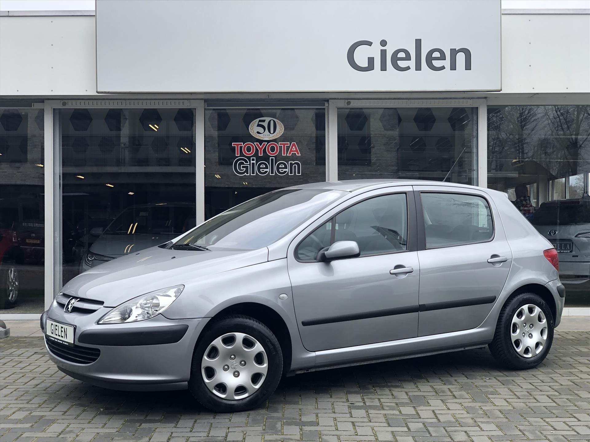 Peugeot 307 1.6 XT 5-DEURS Automaat | Climate control, Radio/CD-Speler, Cruise control, Lichtmetalen velgen, Uniek weinig KM! 46995620-0.jpg | Autobedrijf Gielen