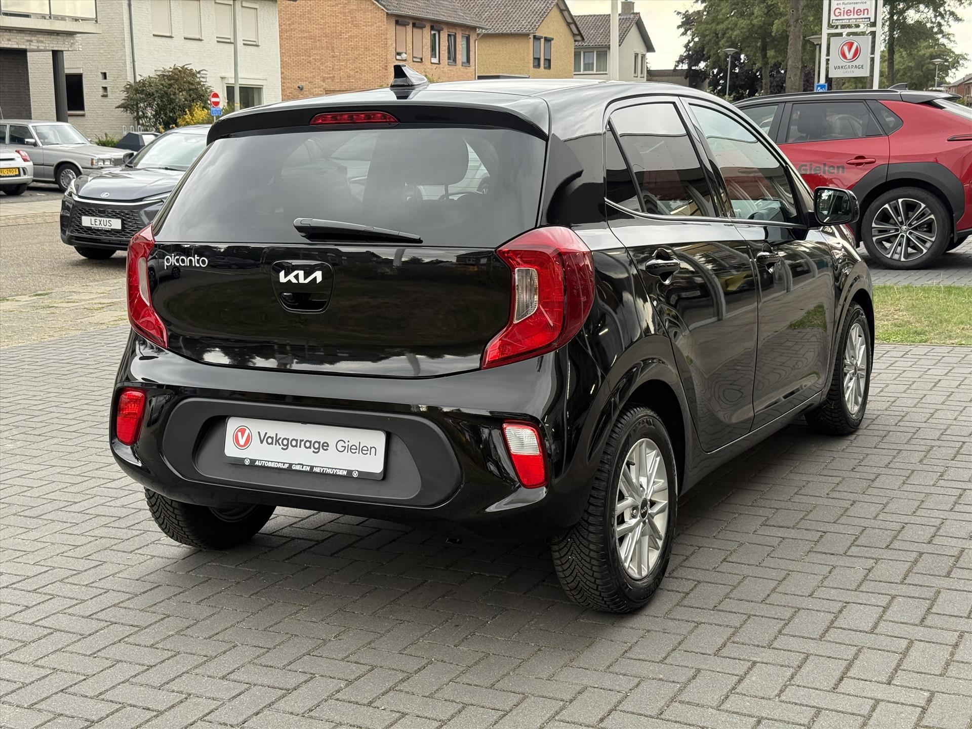 Kia Picanto 1.0 DPi DynamicLine | Stoel + Stuurverwarming, Apple CarPlay/Android Auto, Lichtmetalen velgen, Parkeercamera, Privacy glass 47145442-3.jpg | Autobedrijf Gielen