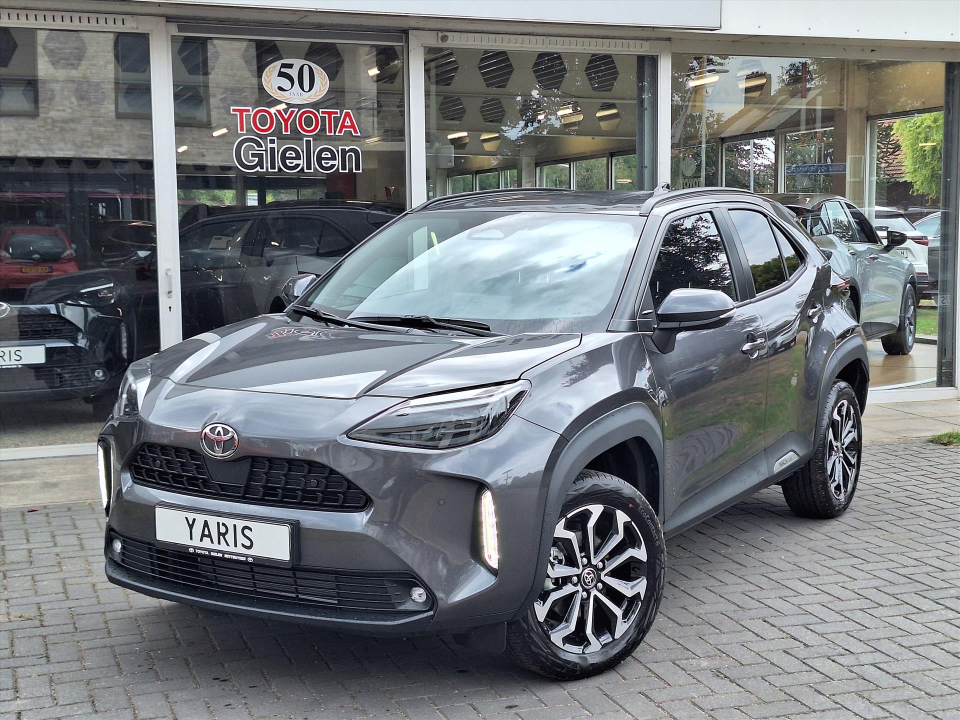 Toyota Yaris Cross 1.5 Hybrid 130pk Dynamic Comfort Pack| Dodehoek, Parkeersensoren, Stoel + Stuurverwarming 47161387-2.jpg | Autobedrijf Gielen