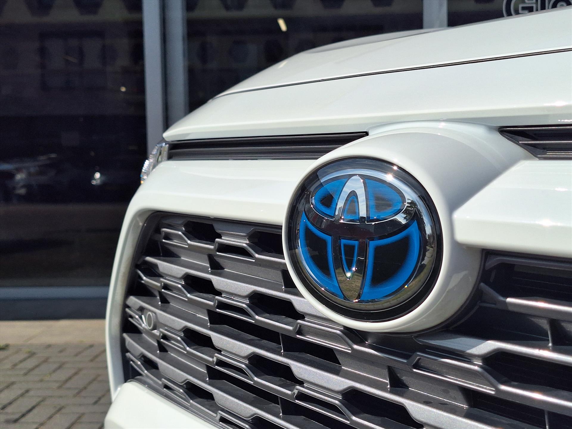 Toyota RAV4 Hybrid 220 Dynamic Plus | 18inch, Groot scherm, Dodehoekherkenning, Parkeersensoren, Stoelverwarming, Nieuwe multimedia 47195831-3.jpg | Autobedrijf Gielen