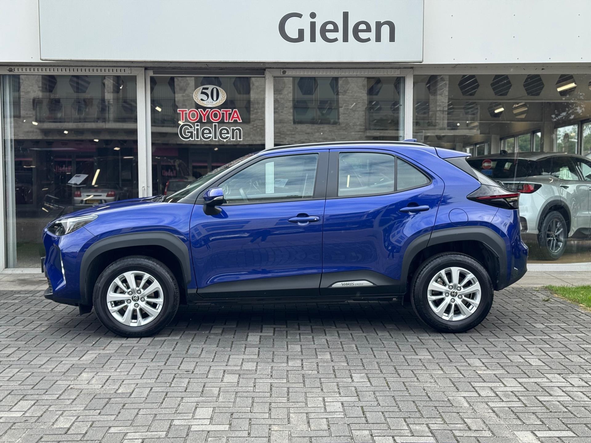 Toyota Yaris Cross 1.5 Hybrid Active | Lichtmetalen velgen, Apple CarPlay/Android auto, Parkeercamera, Eerste eigenaar 47364501-2.jpg | Autobedrijf Gielen