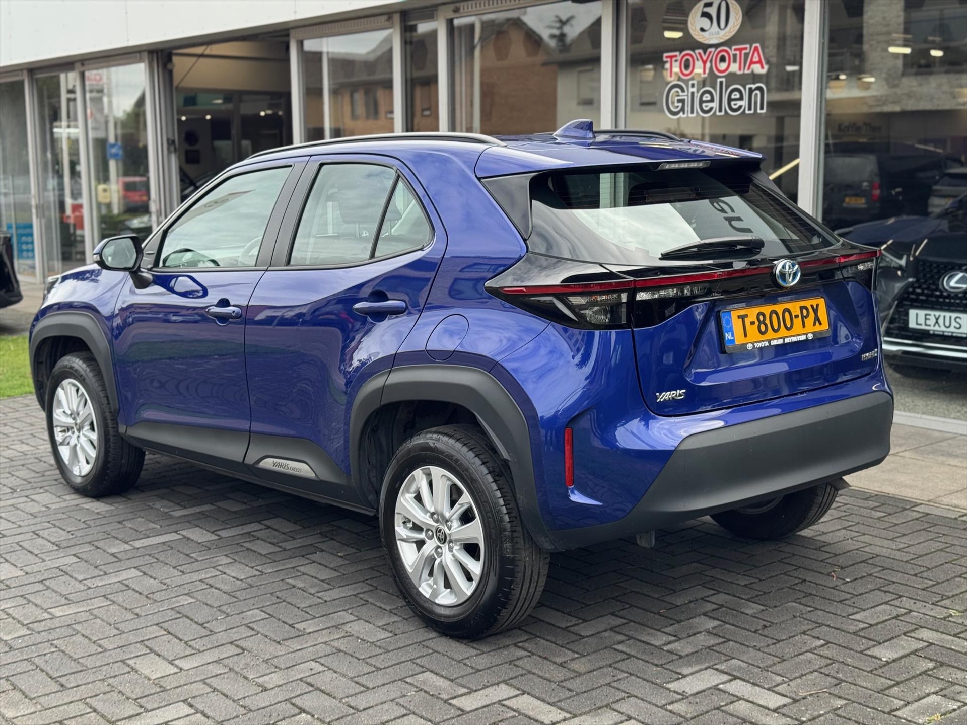 Toyota Yaris Cross 1.5 Hybrid Active | Lichtmetalen velgen, Apple CarPlay/Android auto, Parkeercamera, Eerste eigenaar 47364501-3.jpg | Autobedrijf Gielen