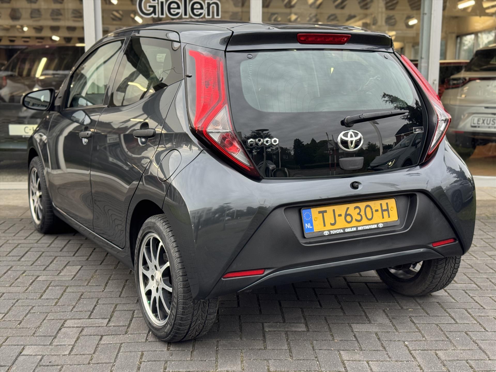 Toyota Aygo 1.0 VVT-i 72pk x-fun | Airco, Bluetooth, LM velgen, Elektrische ramen, Snelheidsbegrenzer 47416753-8.jpg | Autobedrijf Gielen
