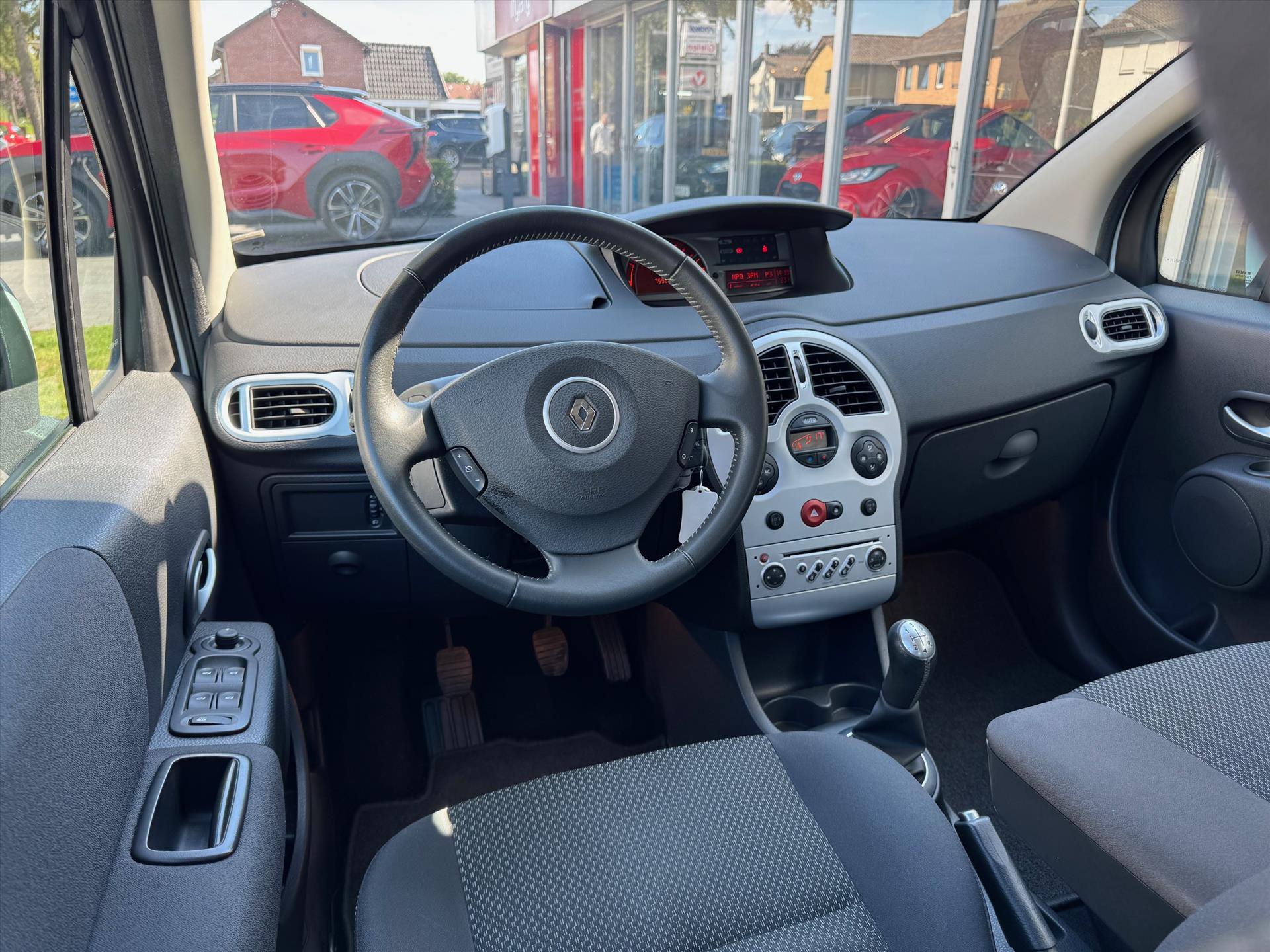 Renault Modus 1.2 TCE Dynamique | 2e eigenaar, Airconditioning, Cruise control, Zeer weinig KM! 47466591-13.jpg | Autobedrijf Gielen